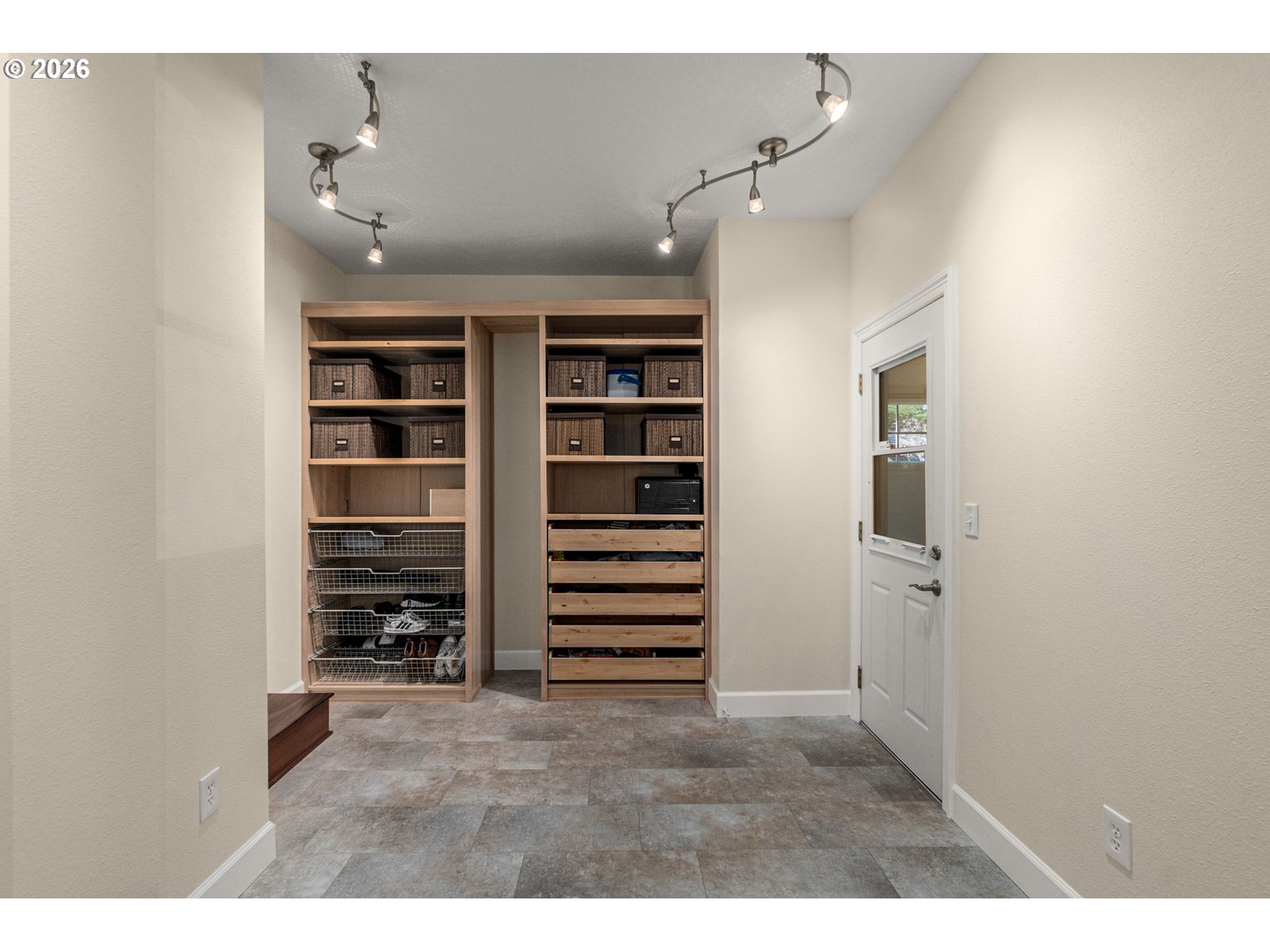 4316 ALBERT CIR