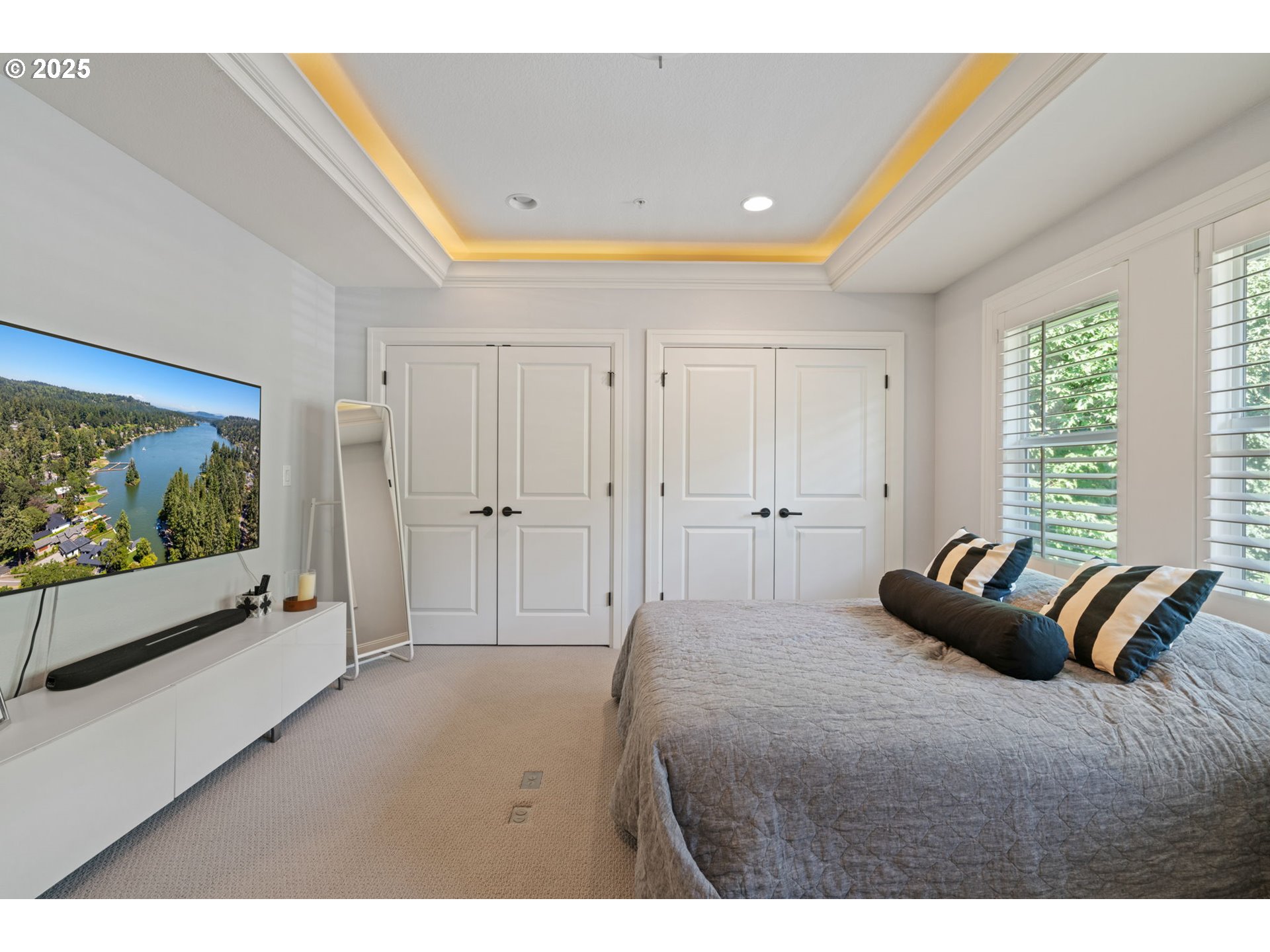 5328 LOWER DR, Lake Oswego