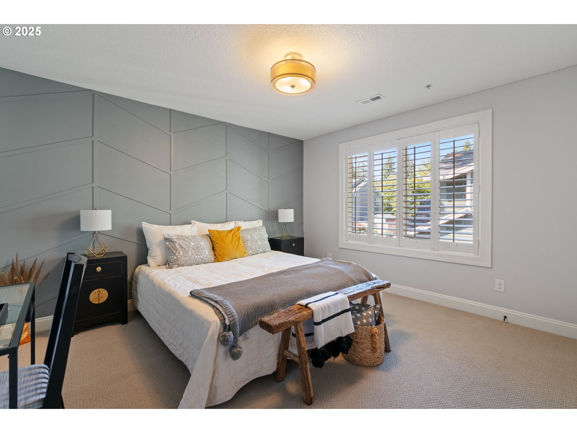 5328 LOWER DR, Lake Oswego