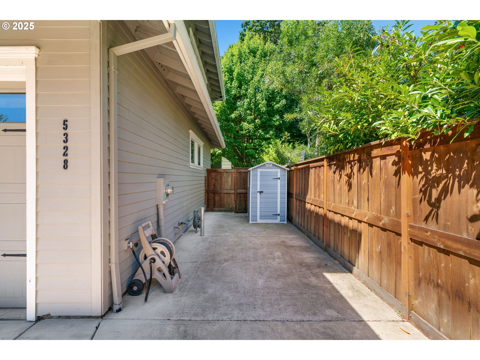 5328 LOWER DR, Lake Oswego