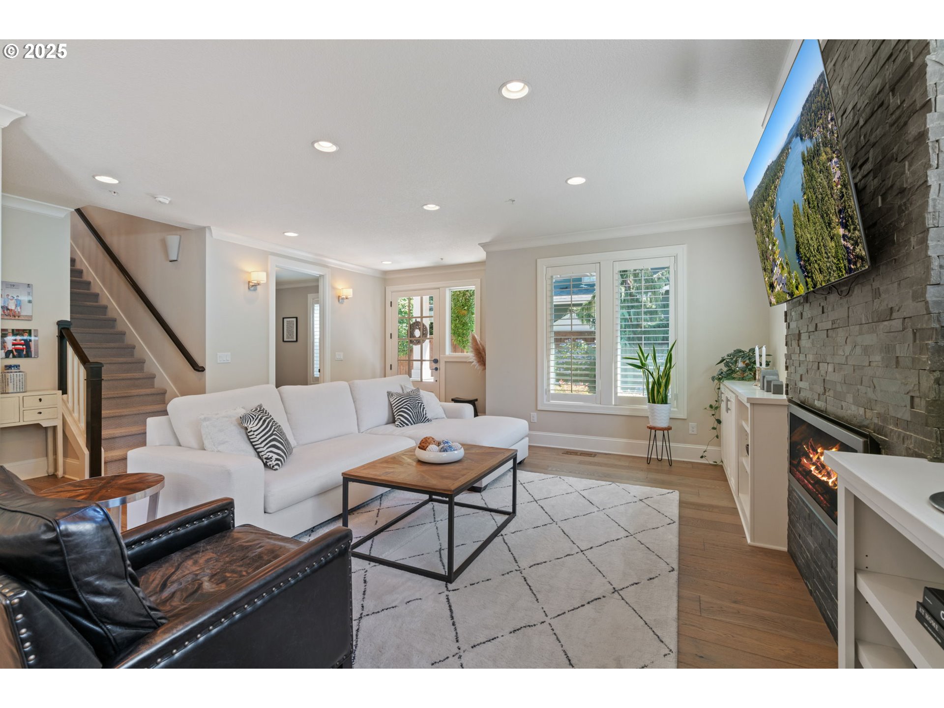 5328 LOWER DR, Lake Oswego