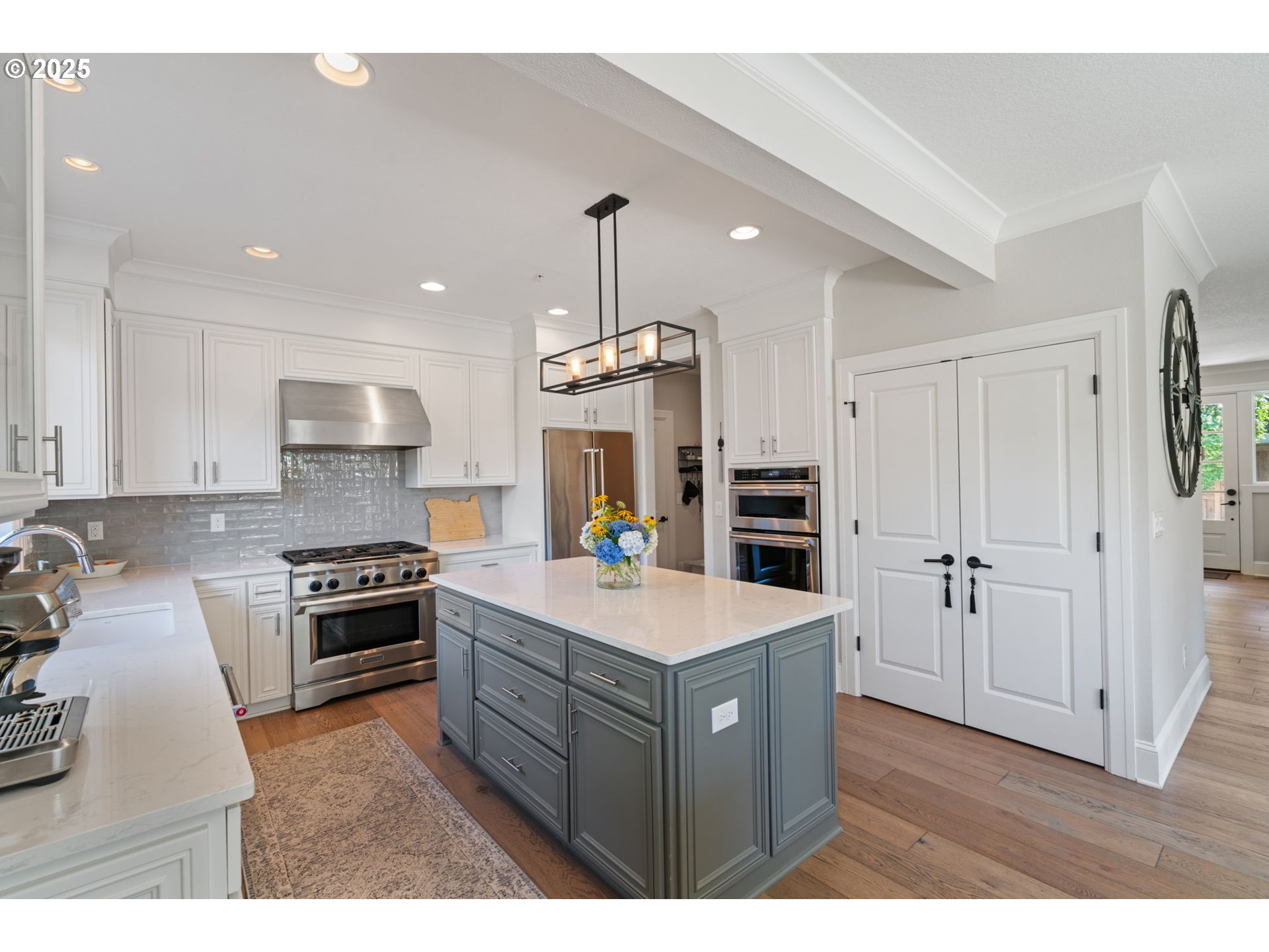 5328 LOWER DR, Lake Oswego