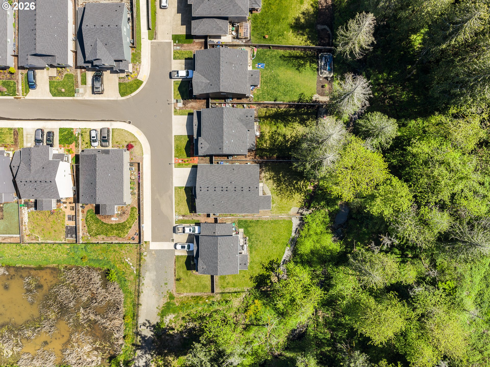 2284 NE MARIONBERRY LN