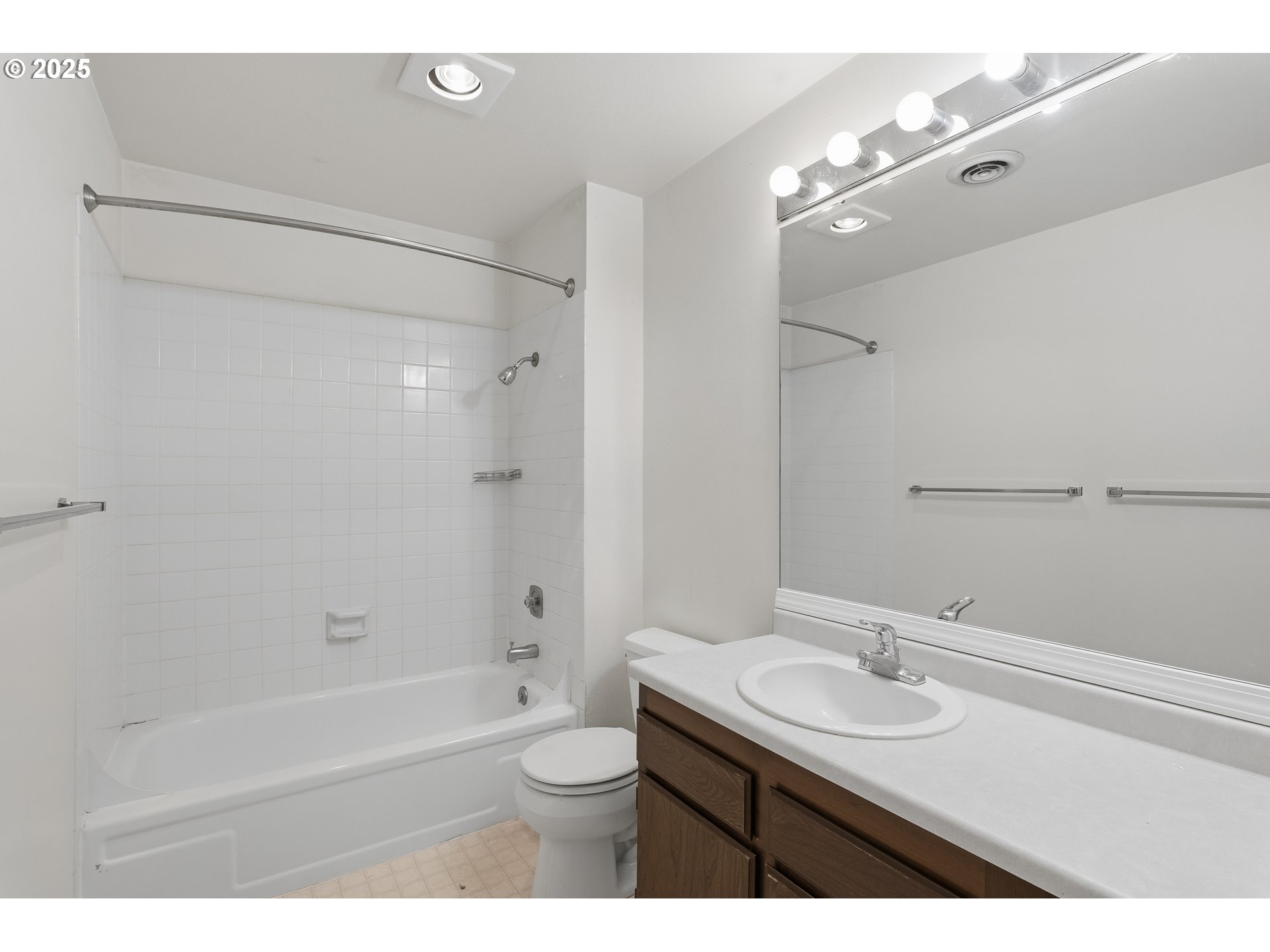 17570 NW SHOREWOOD DR, Beaverton