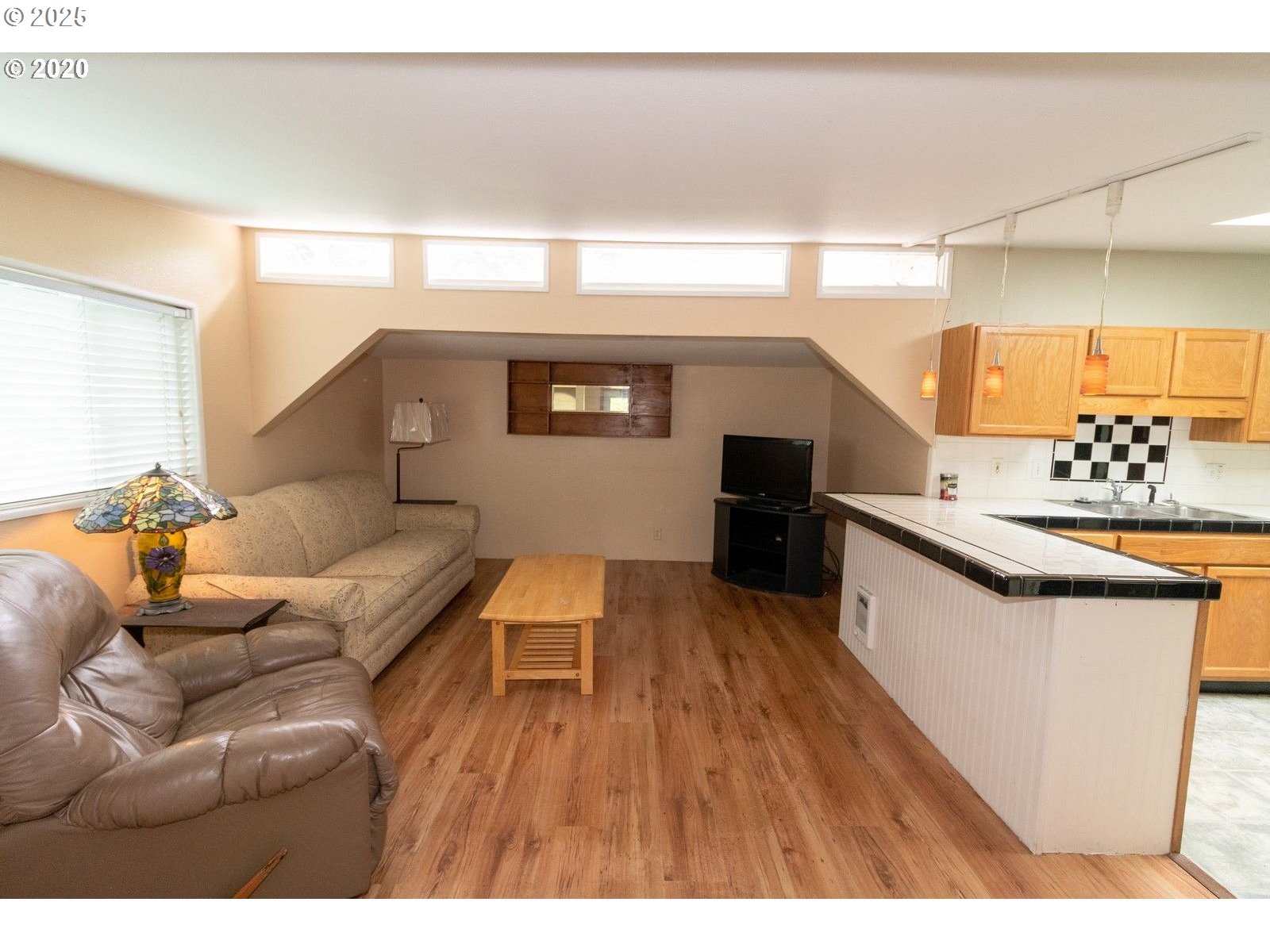 84755 HWY 101, Florence