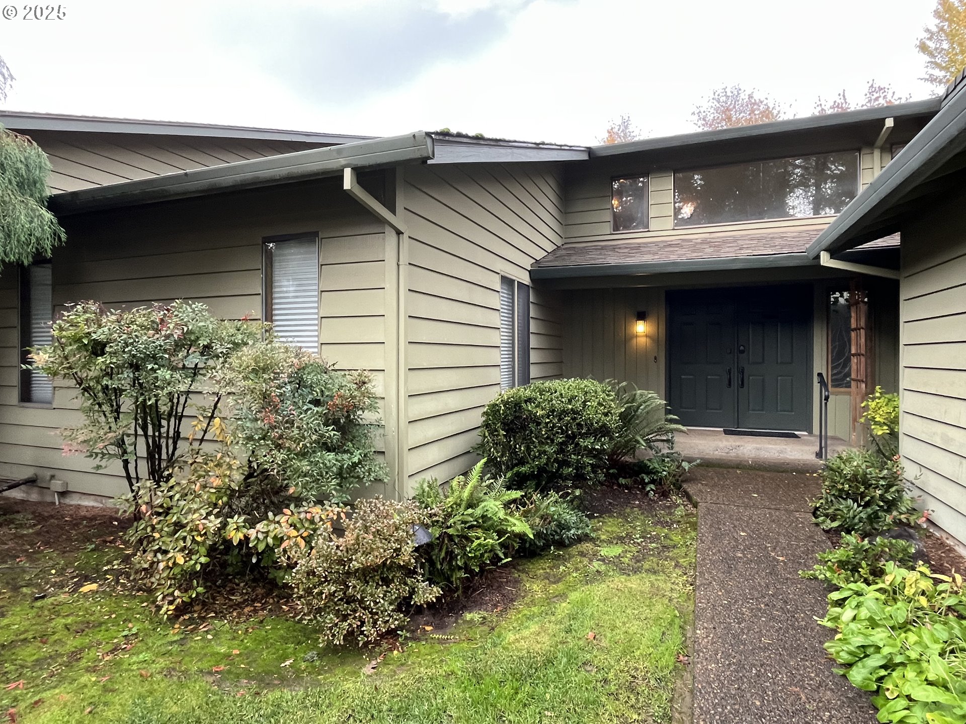 1215 NW DRIFTWOOD PL, McMinnville