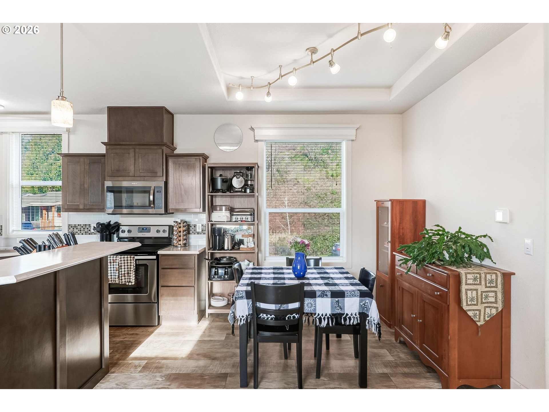 1655 S ELM ST 14