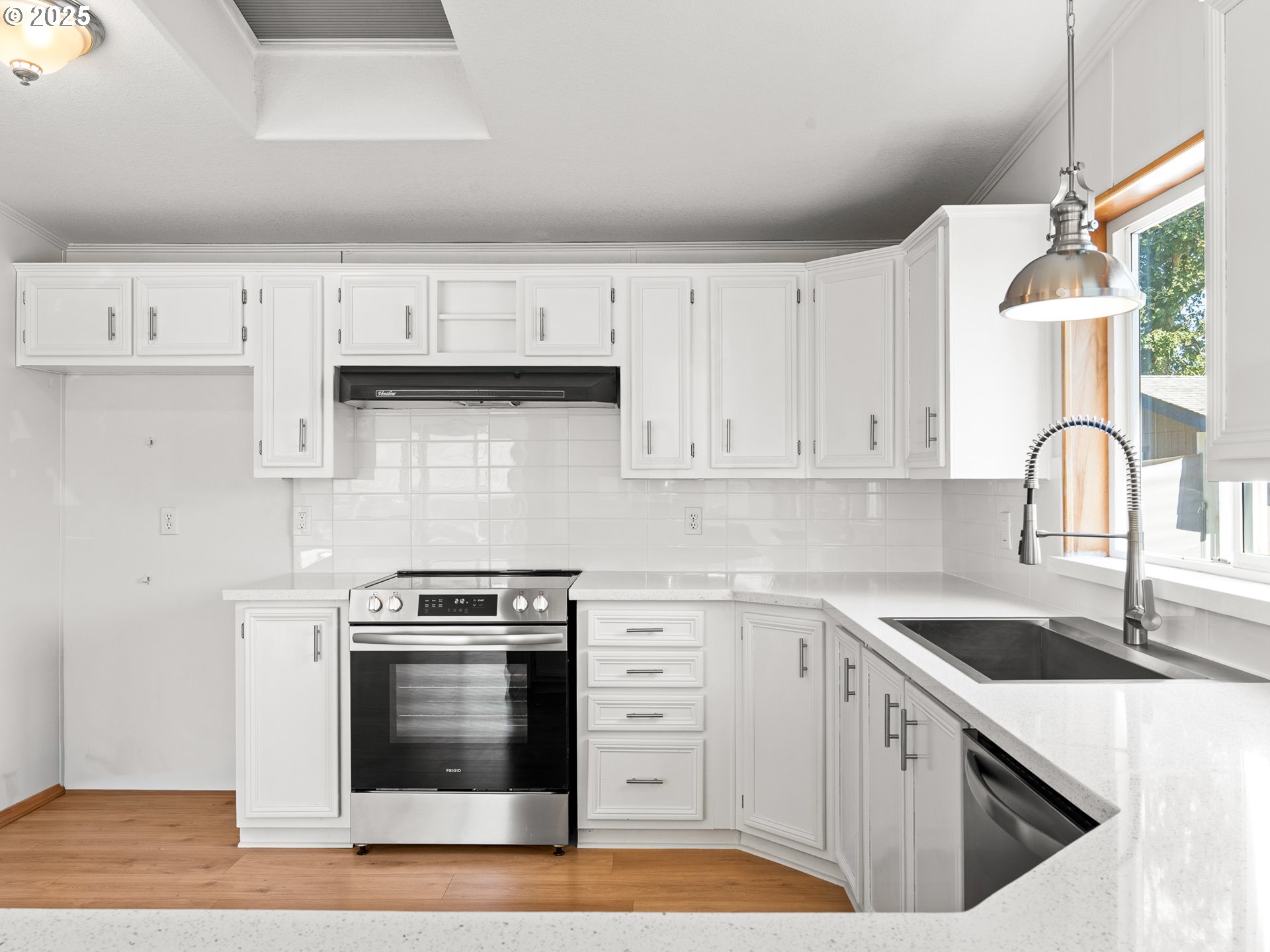 8300 NE QUATAMA ST 76, Hillsboro Unit: 76