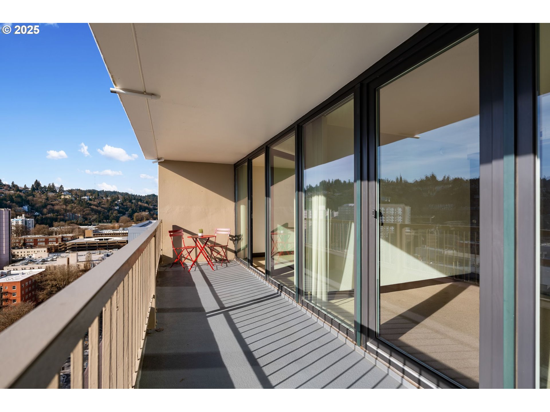 255 SW HARRISON ST 22A