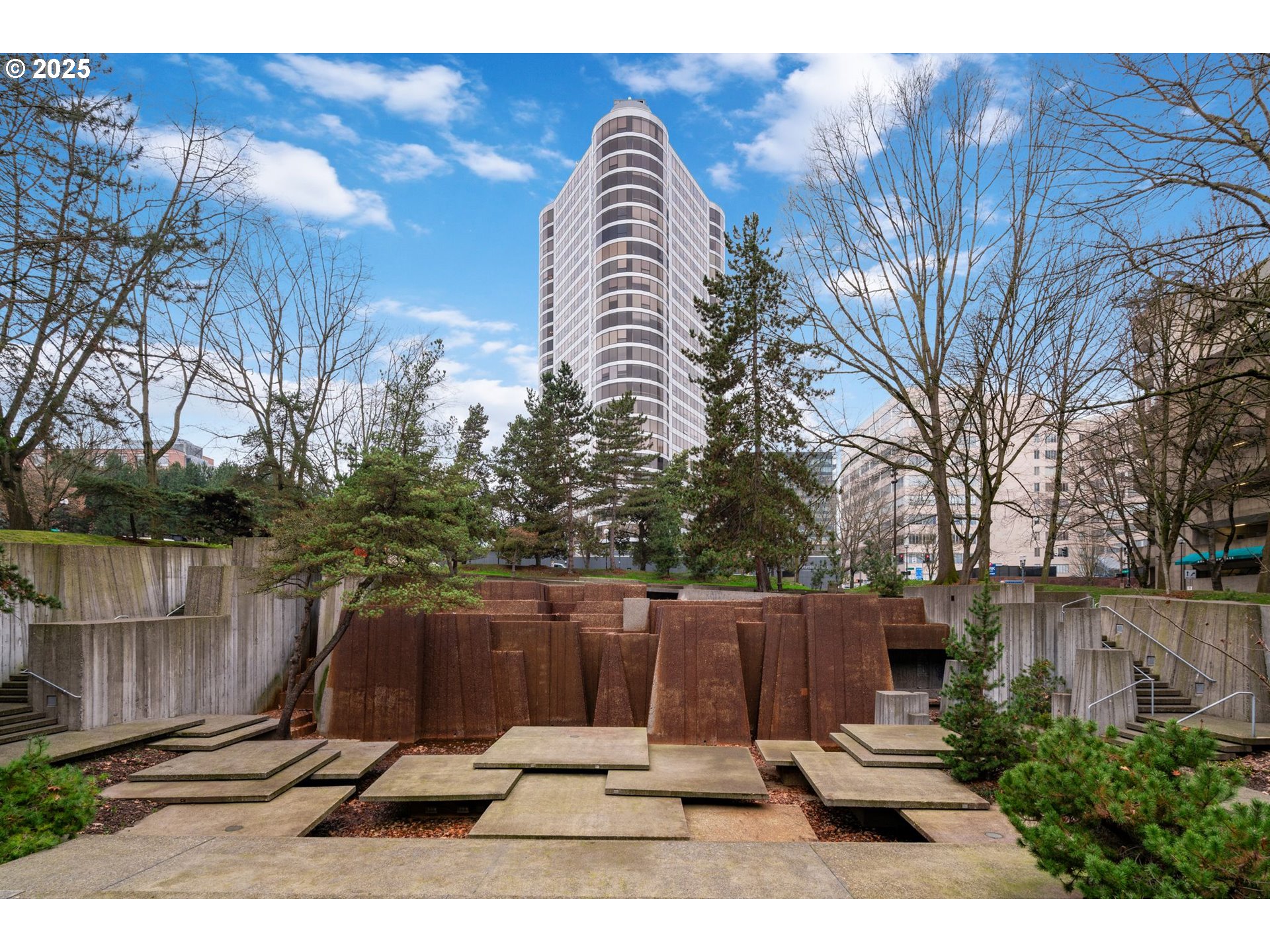 255 SW HARRISON ST 22A