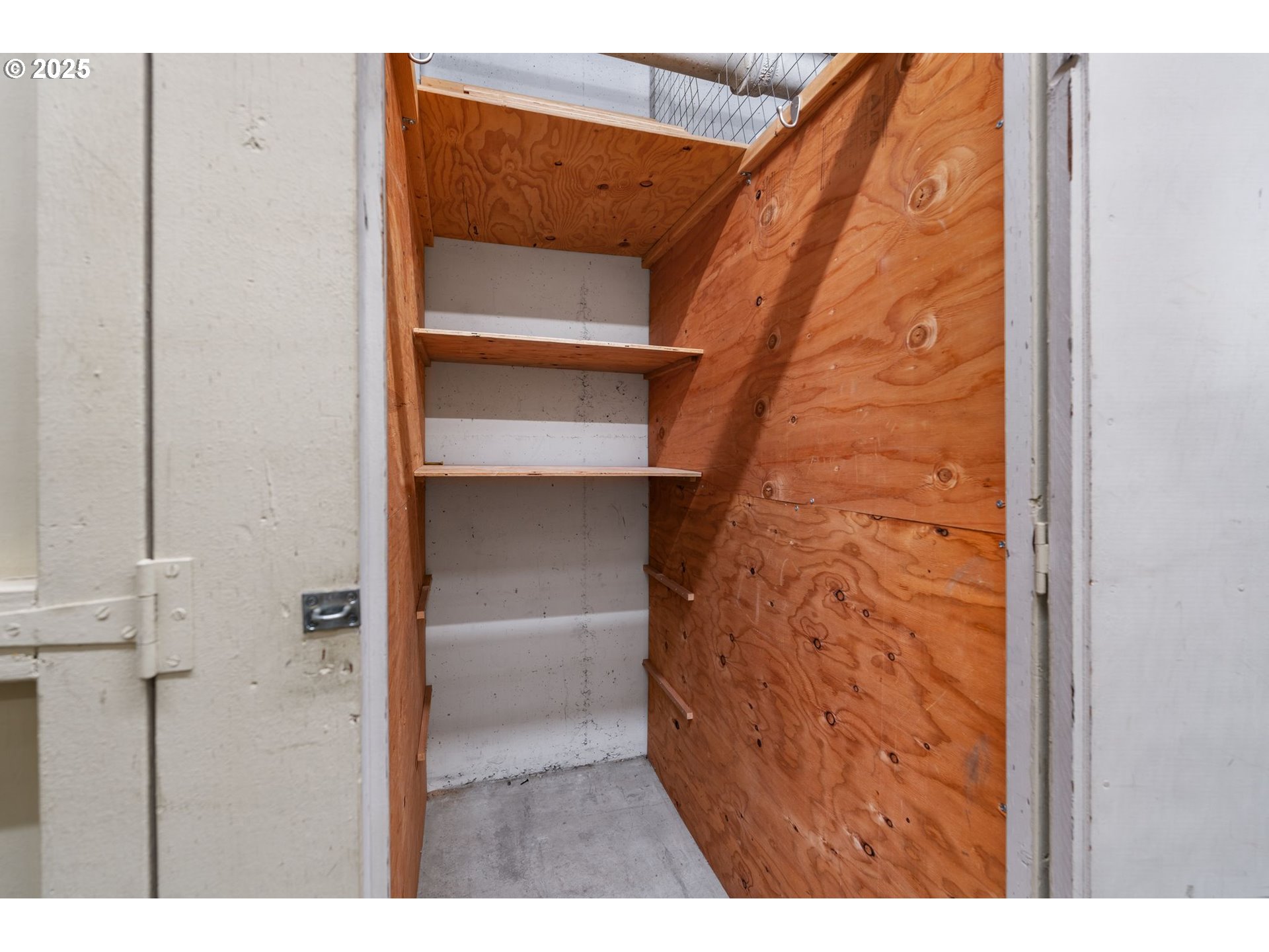 255 SW HARRISON ST 22A