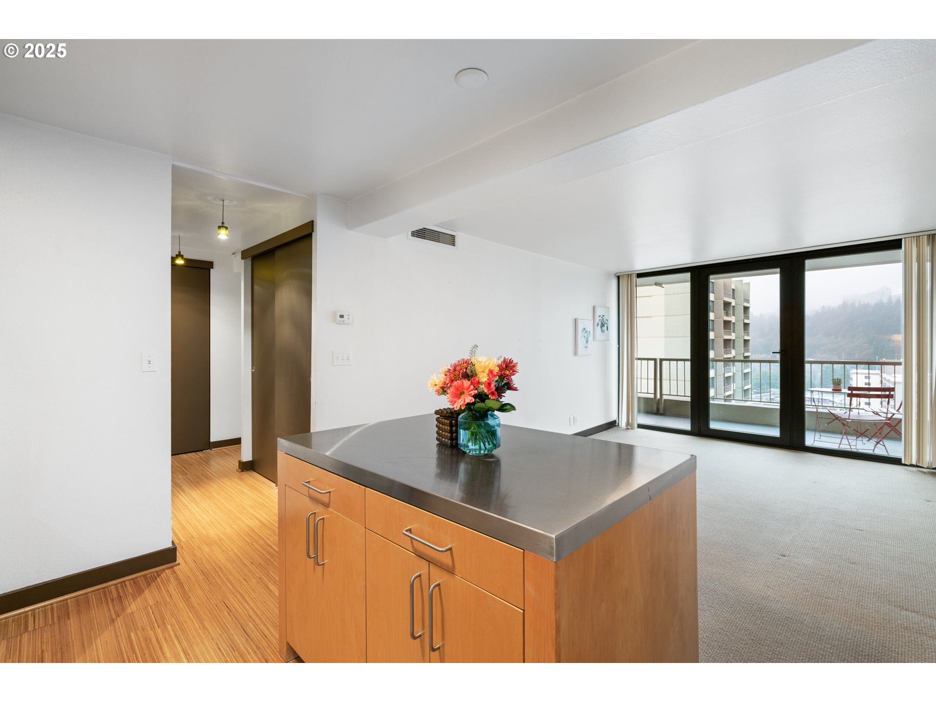 255 SW HARRISON ST 22A