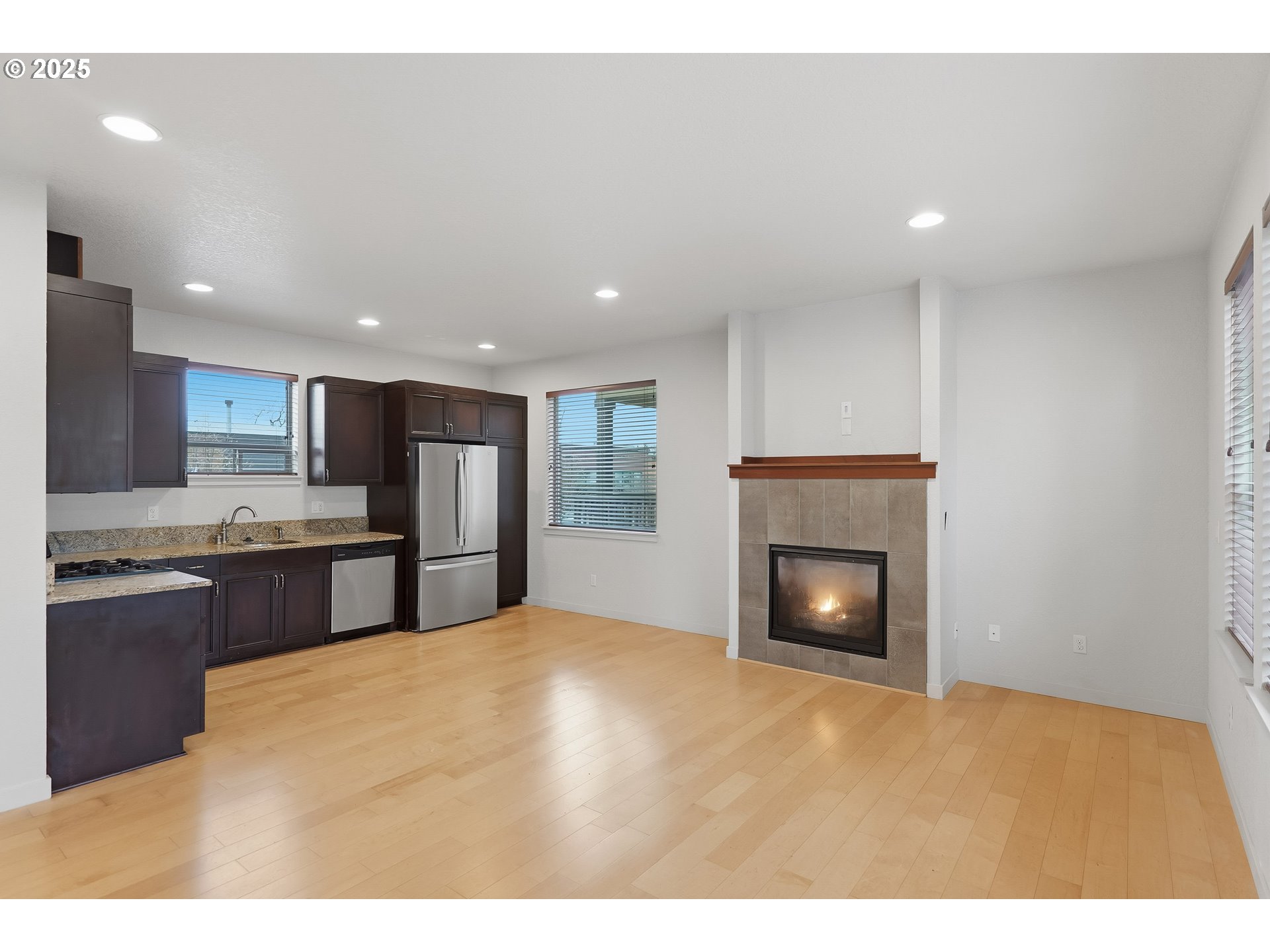 5216 NE GARFIELD AVE