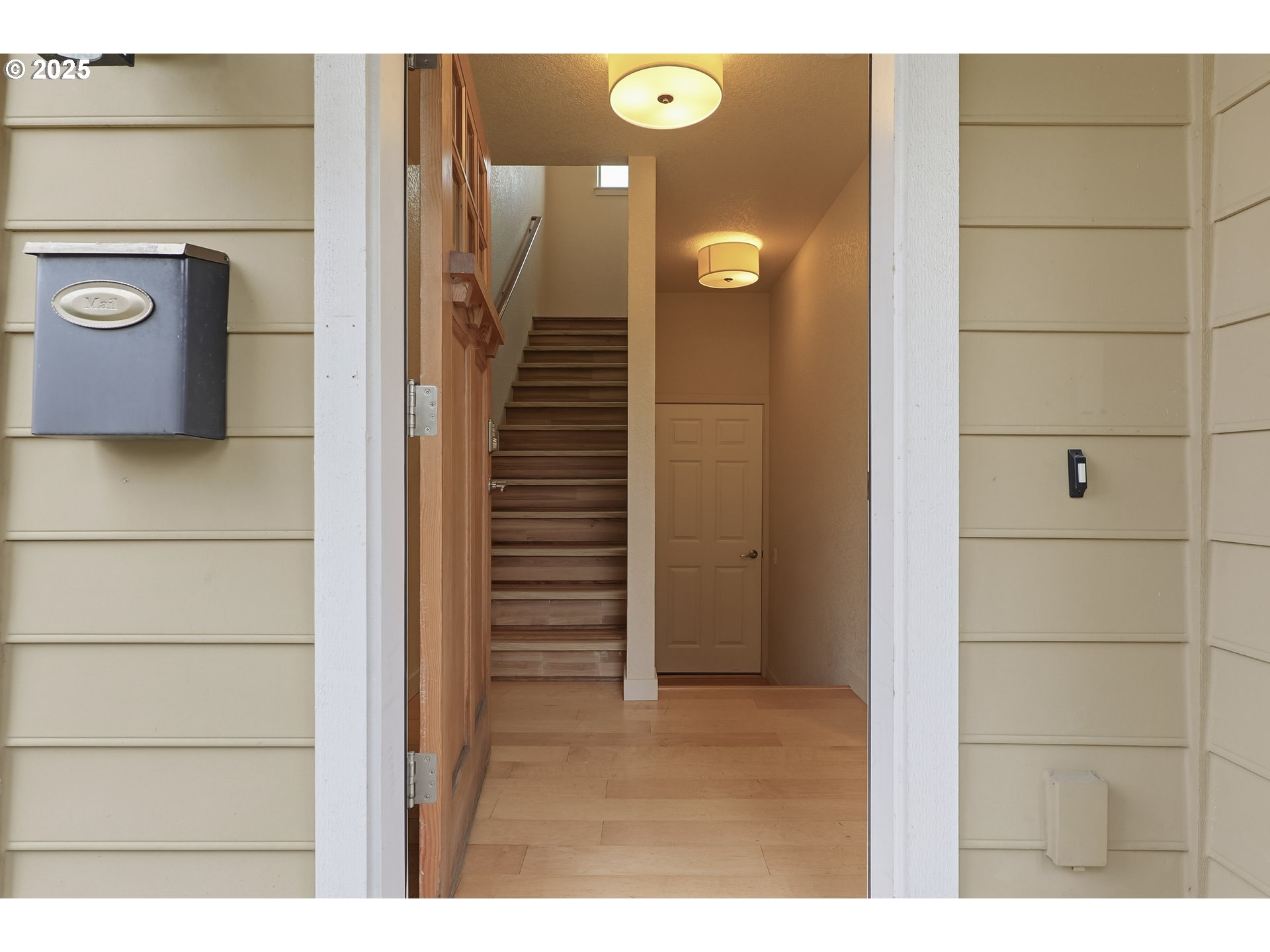 5216 NE GARFIELD AVE