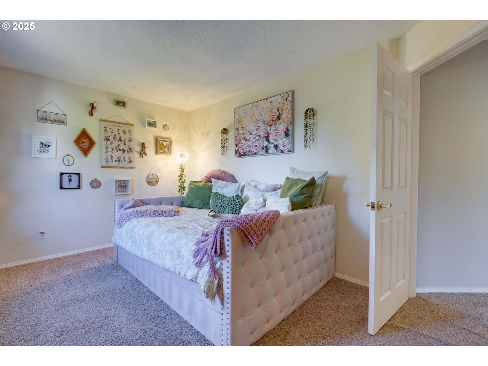 20819 SW VICKI LN, Beaverton