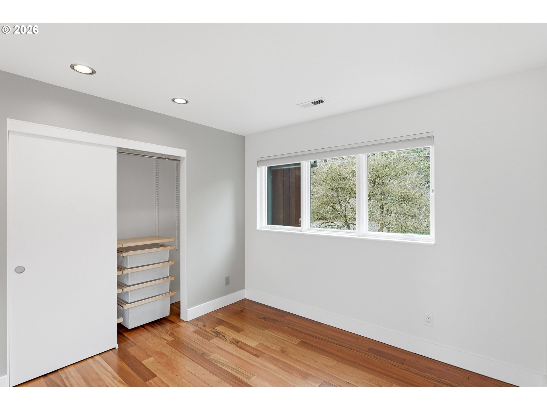 302 NW ALBEMARLE TER