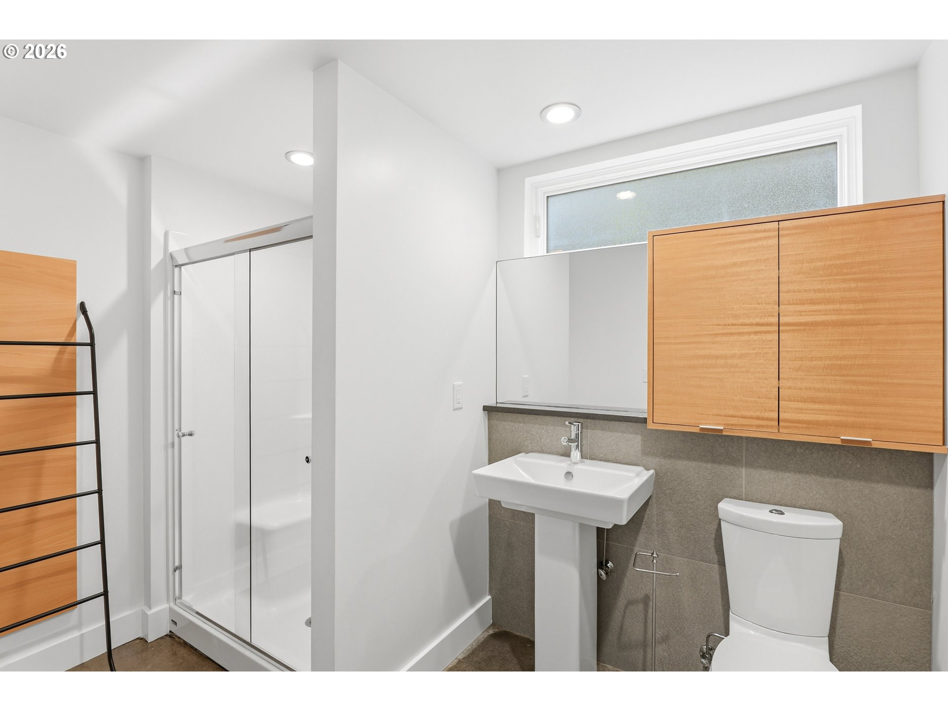 302 NW ALBEMARLE TER