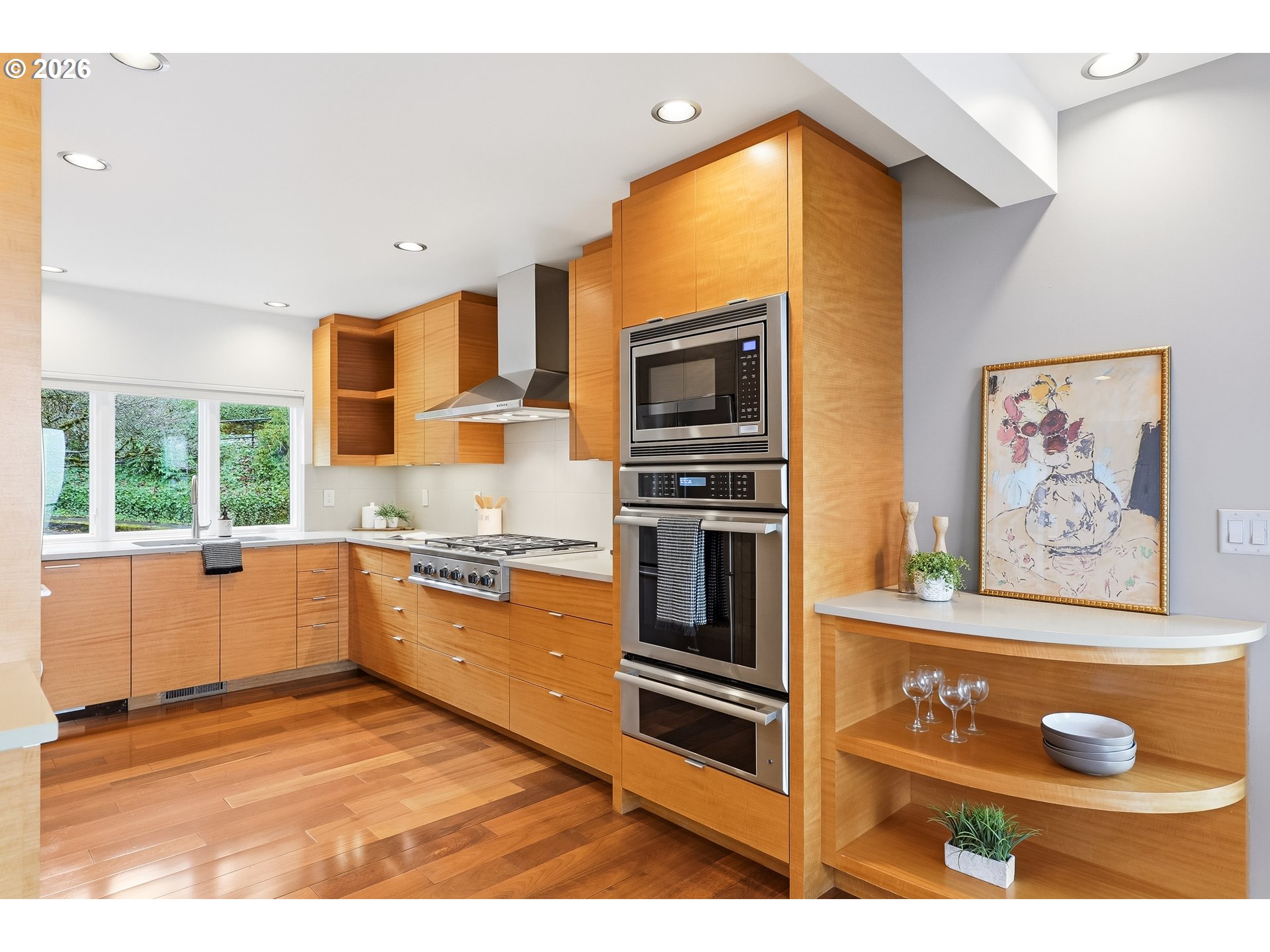 302 NW ALBEMARLE TER