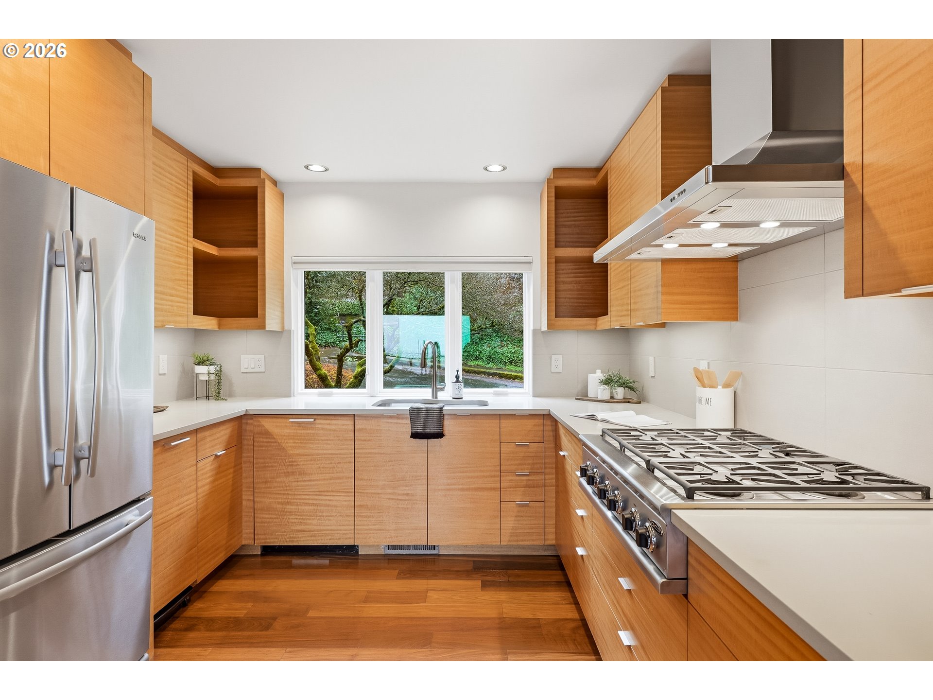 302 NW ALBEMARLE TER