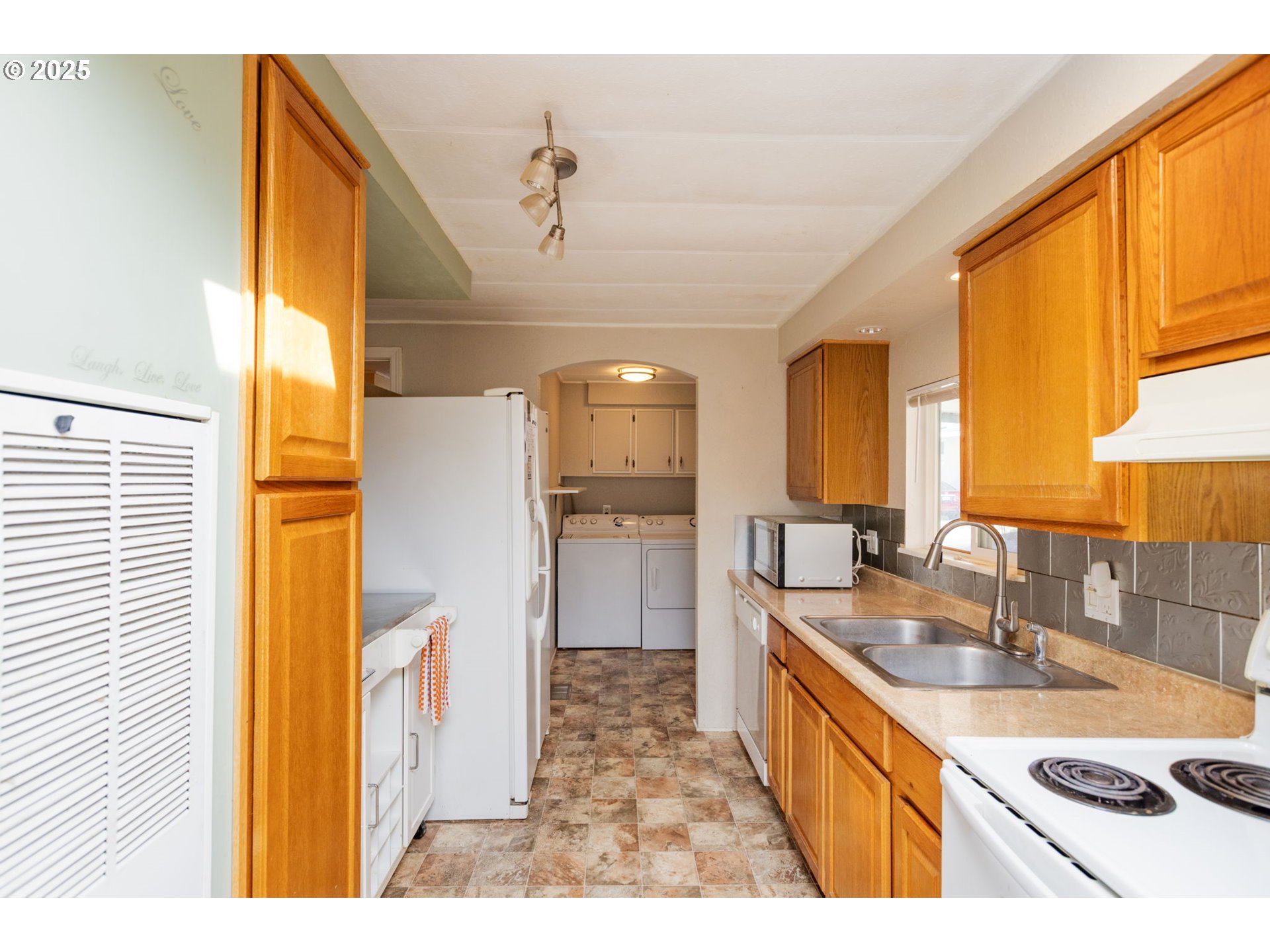 17181 SW Eldorado DR