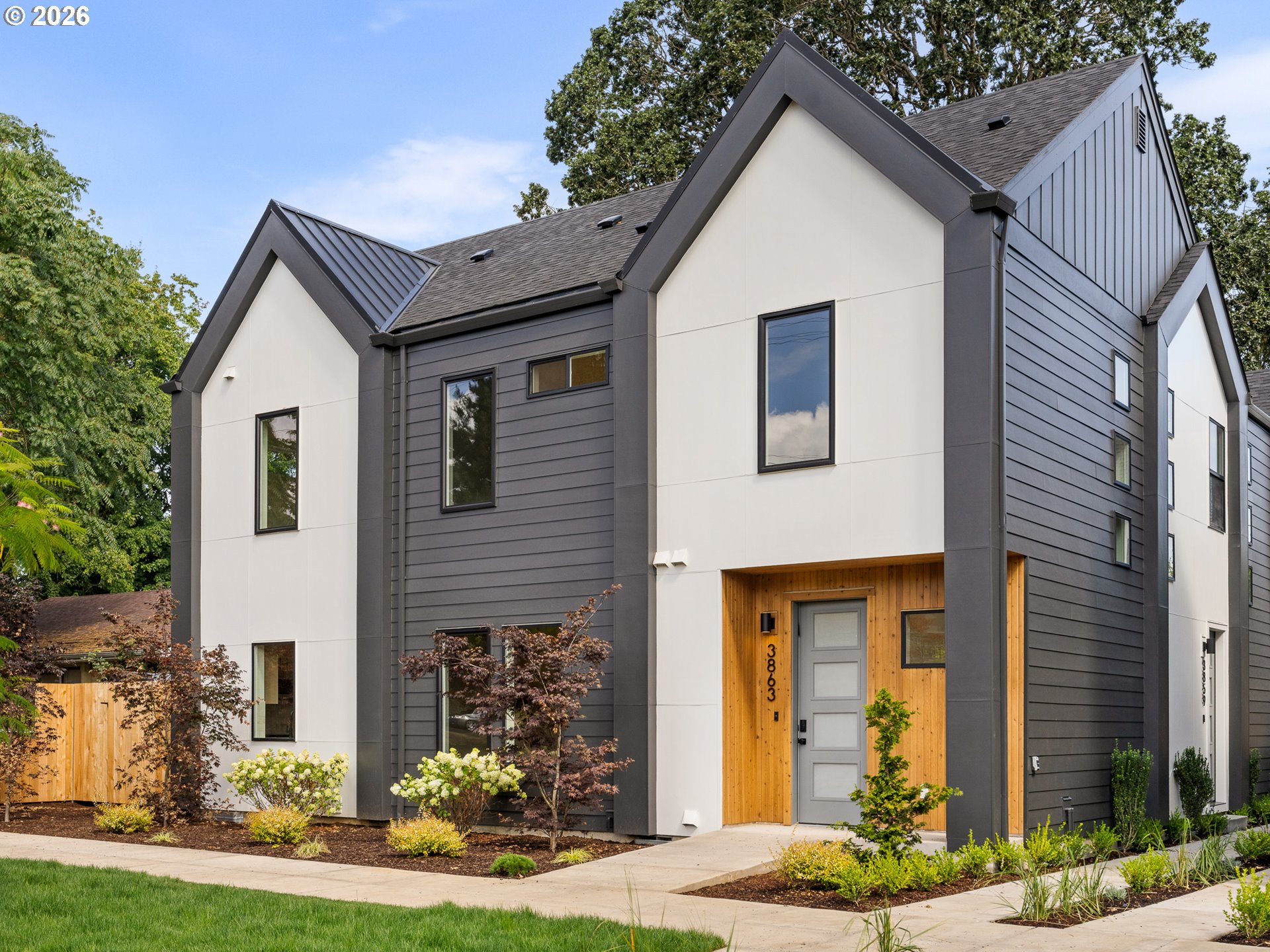 3855 N Willis BLVD 6