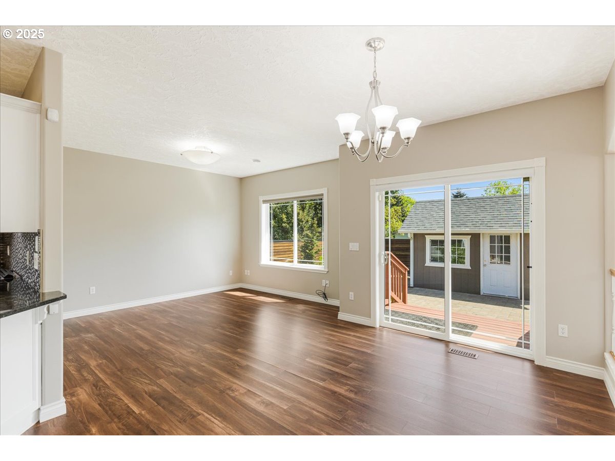 3988 NEW CARISSA LN NE