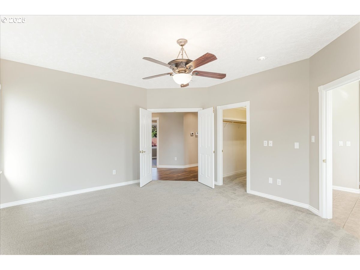 3988 NEW CARISSA LN NE