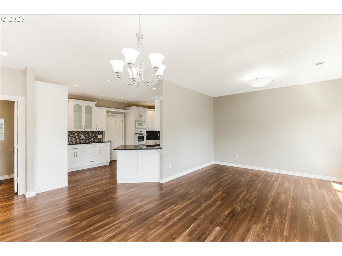 3988 NEW CARISSA LN NE