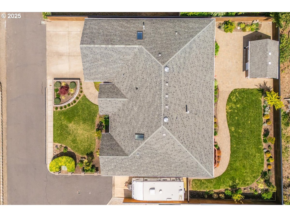 3988 NEW CARISSA LN NE