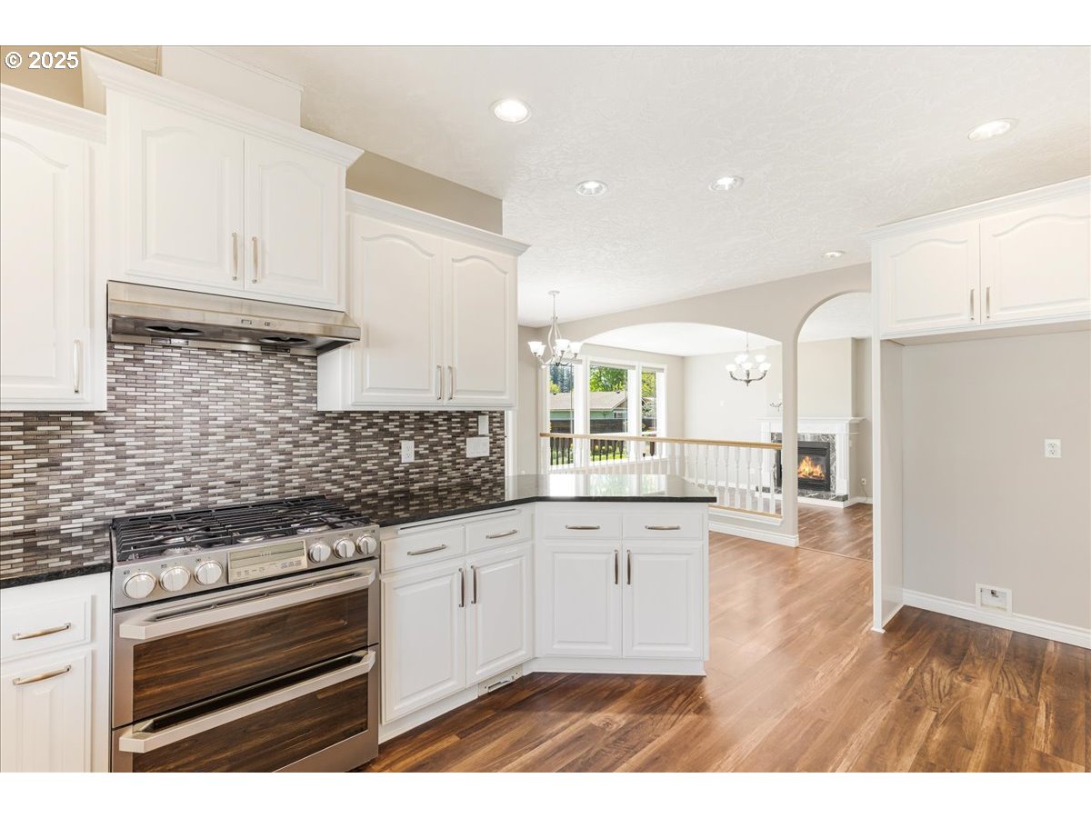 3988 NEW CARISSA LN NE