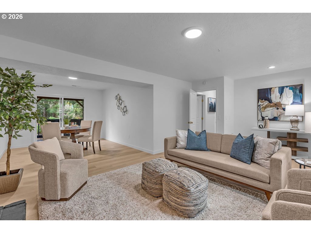 9864 SE KELA CT