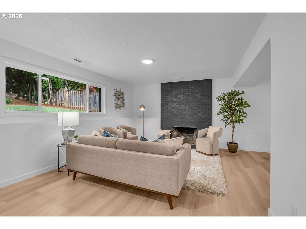 9864 SE KELA CT