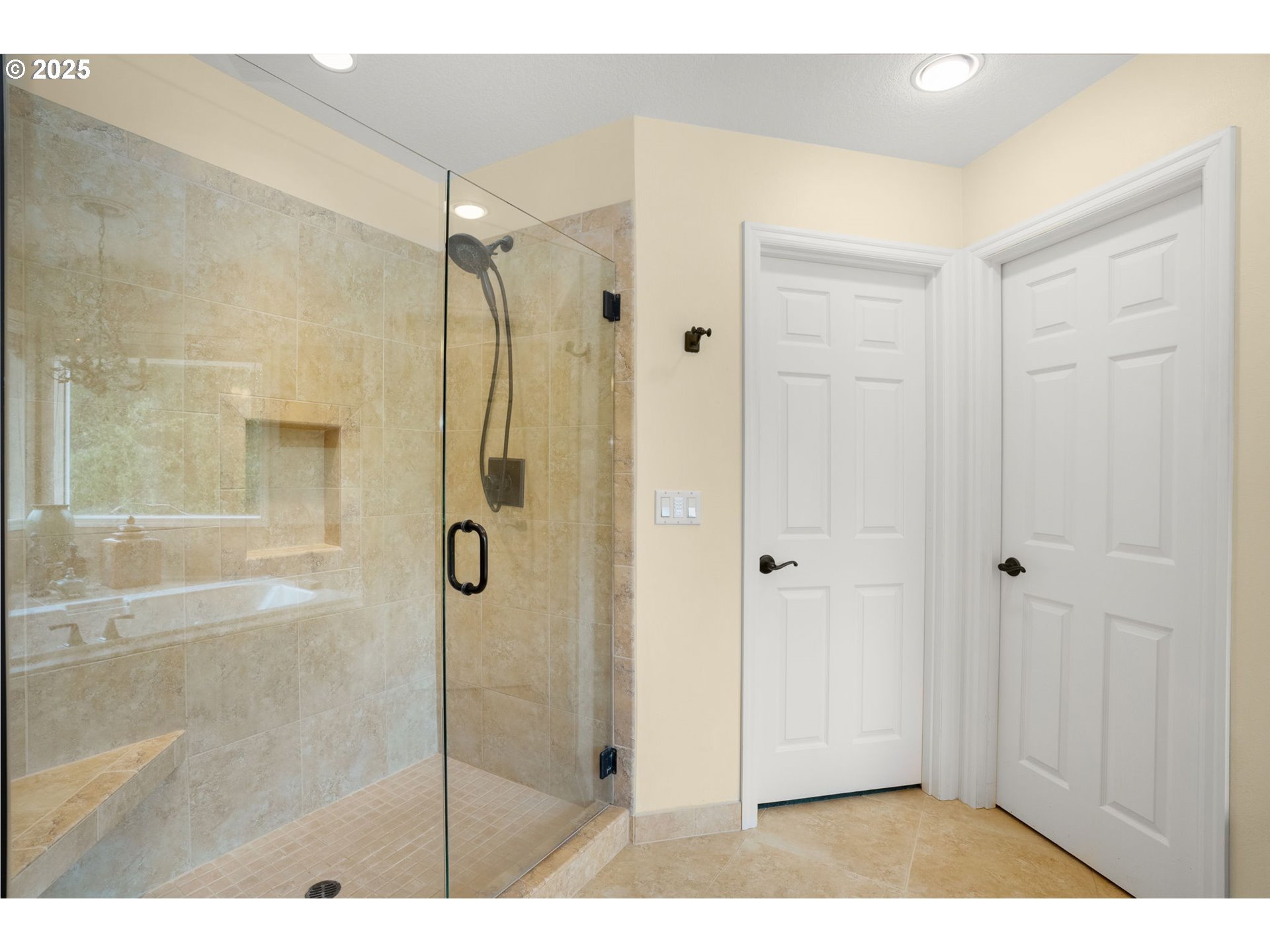 5245 SW GREENWOOD CIR