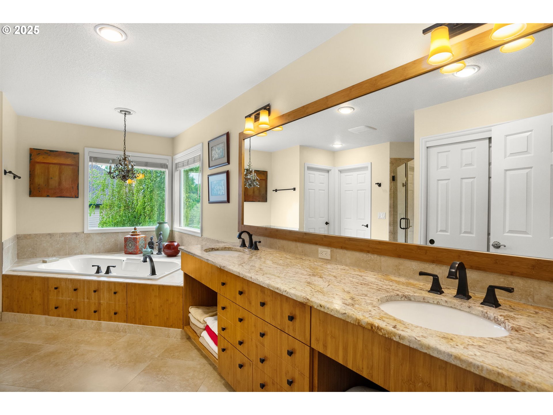 5245 SW GREENWOOD CIR