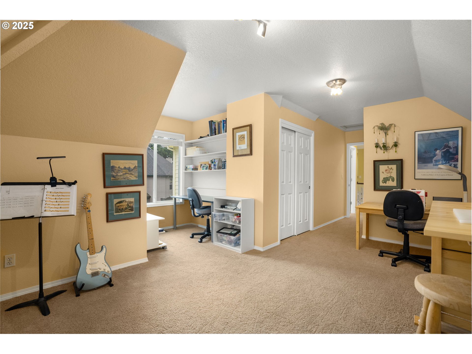 5245 SW GREENWOOD CIR