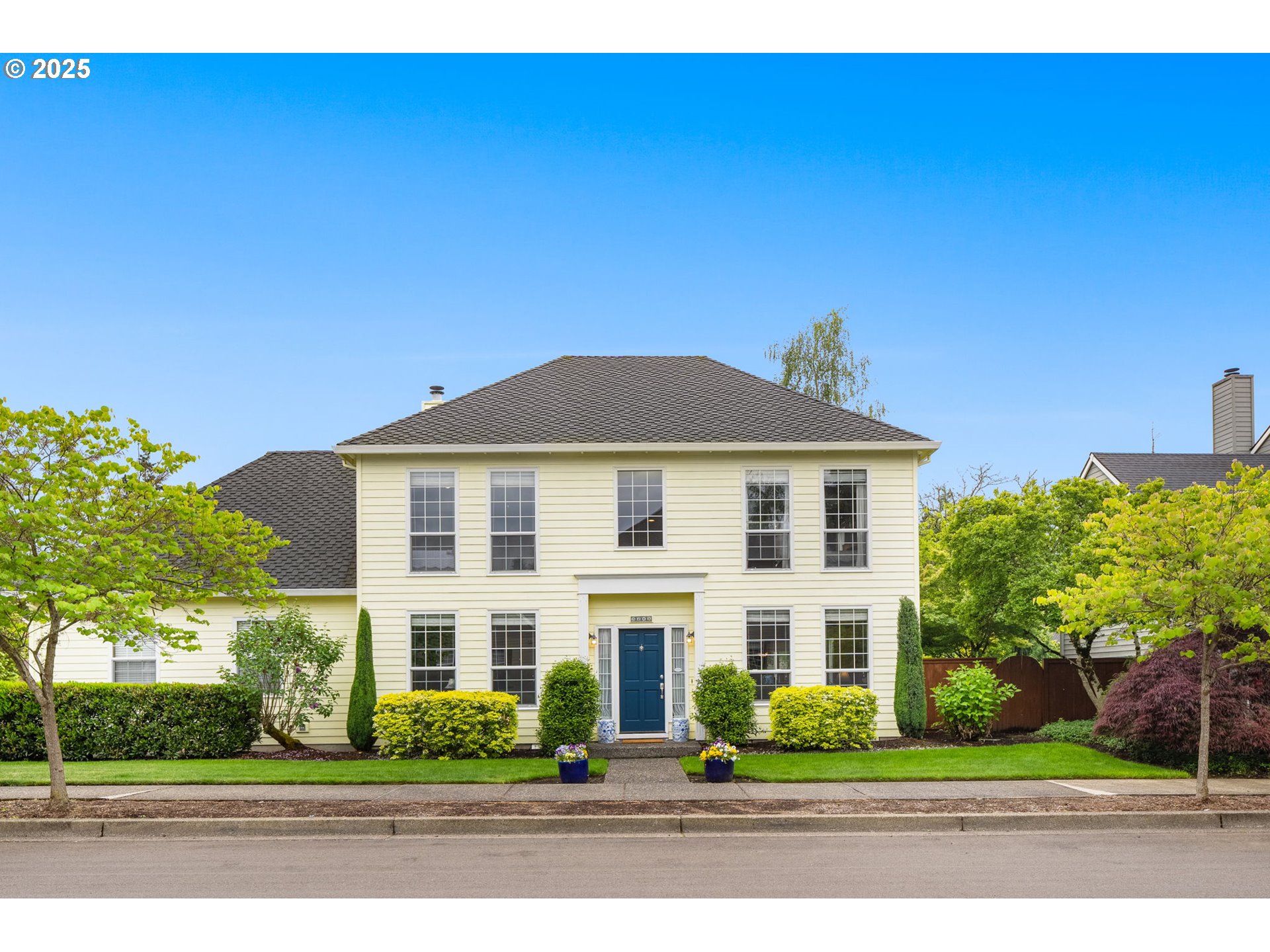 5245 SW GREENWOOD CIR