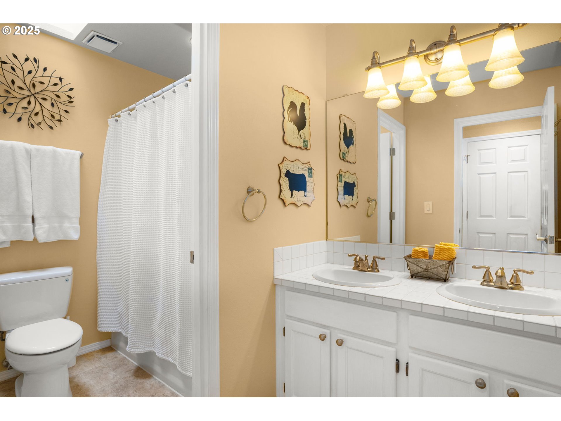 5245 SW GREENWOOD CIR