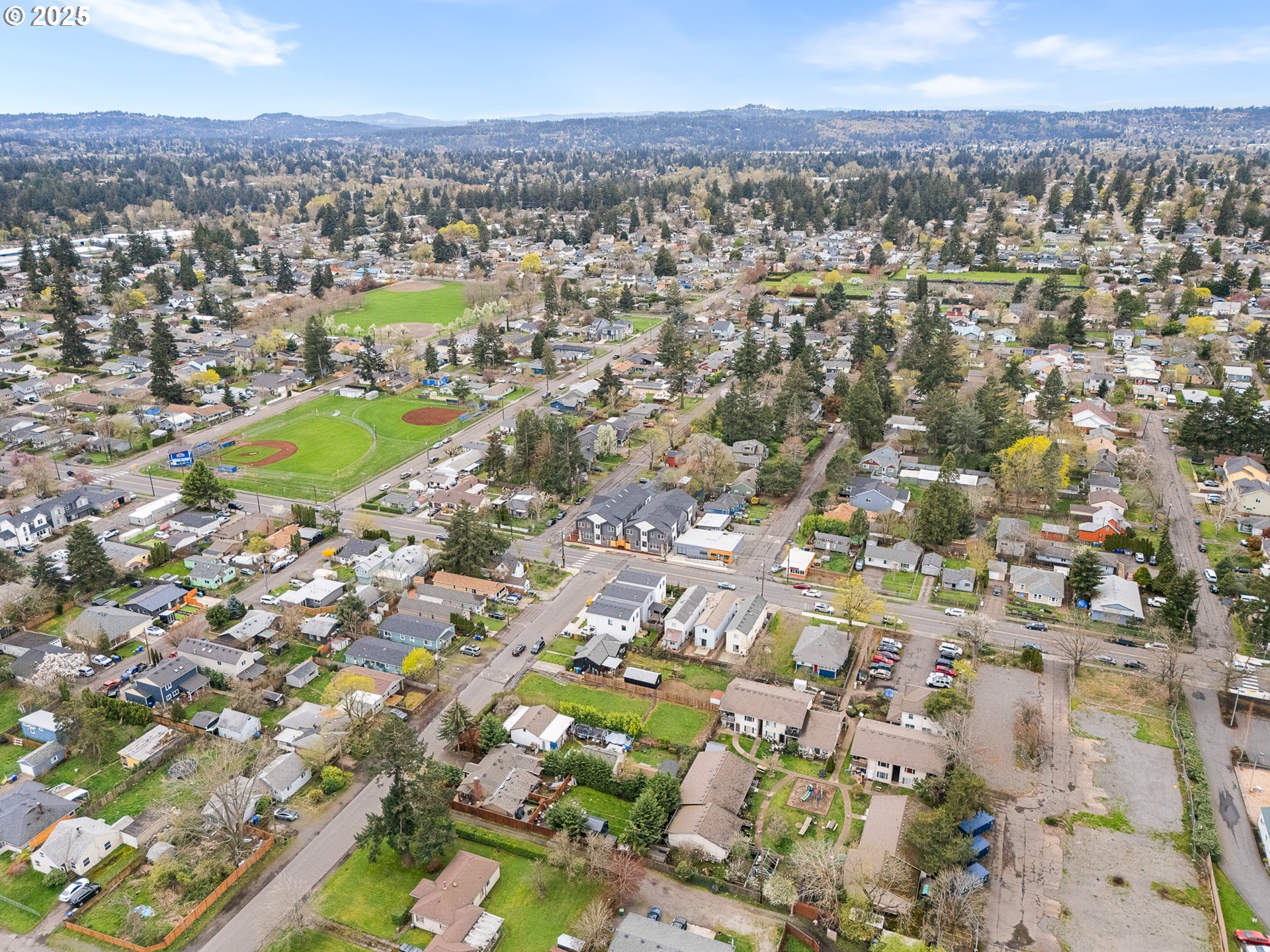 7195 SE Crystal Springs BLVD 7, Portland Unit: 7