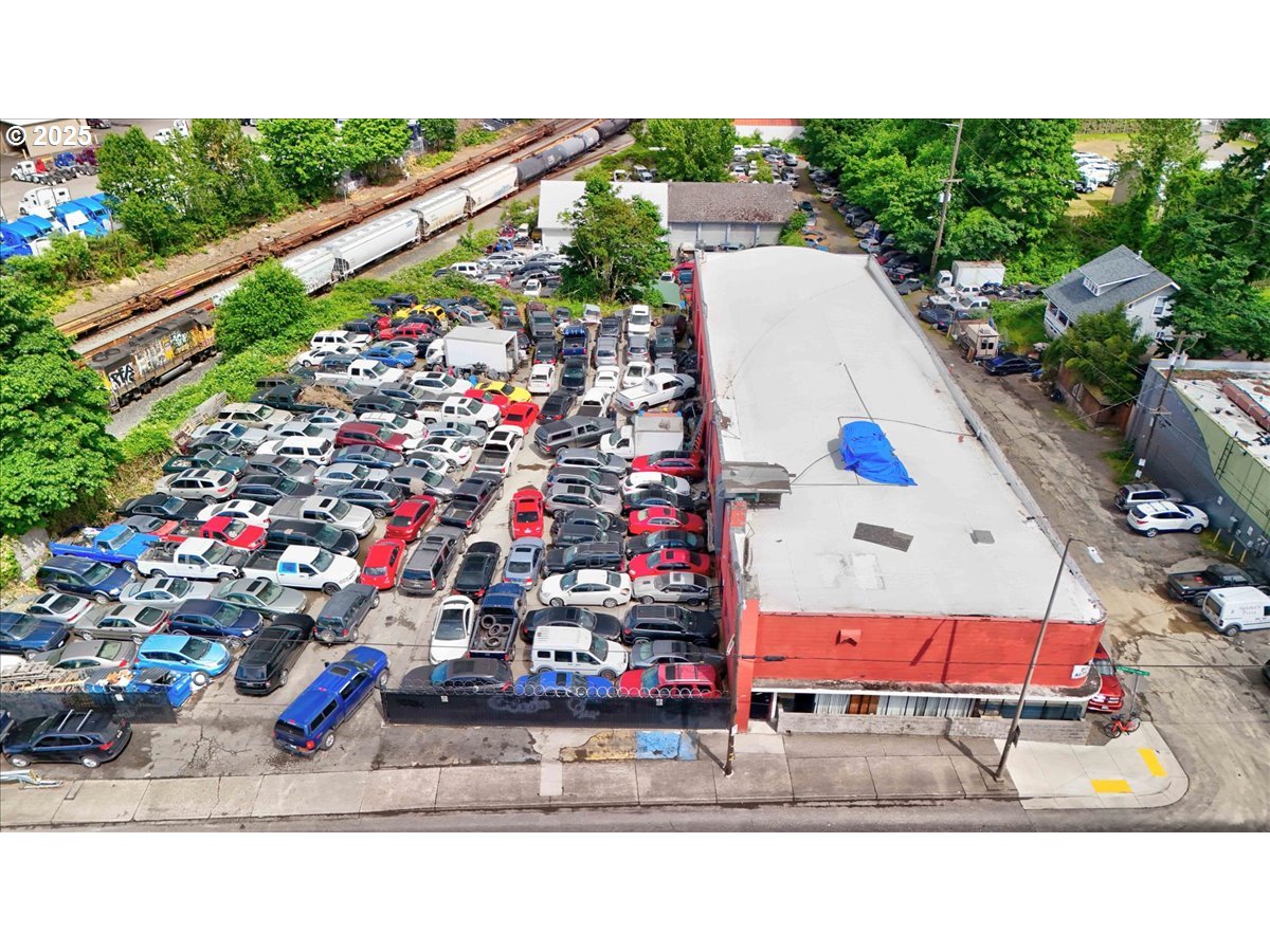 7606 NE M L KING JR BLVD, Portland