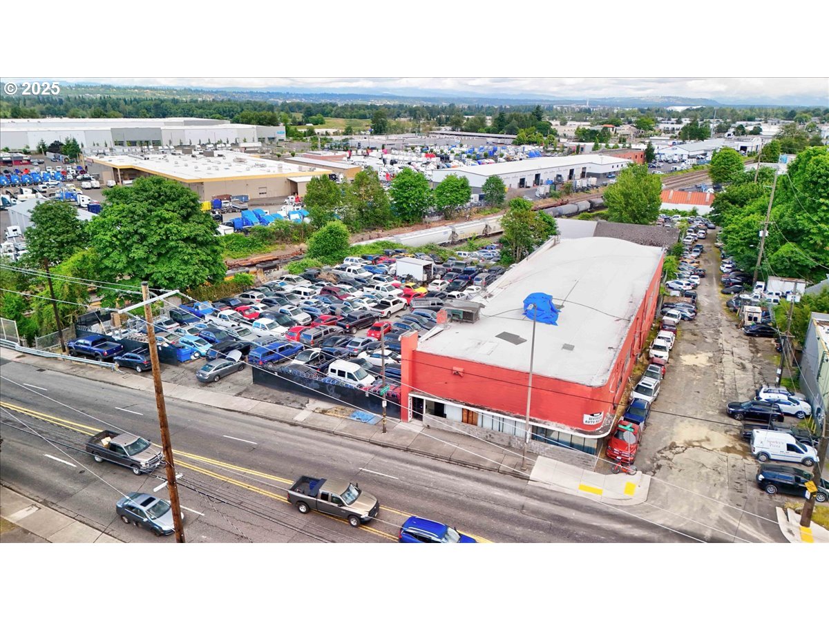 7606 NE M L KING JR BLVD, Portland