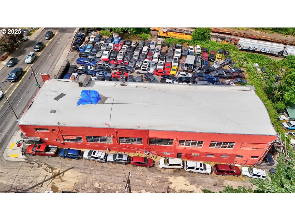 7606 NE M L KING JR BLVD, Portland