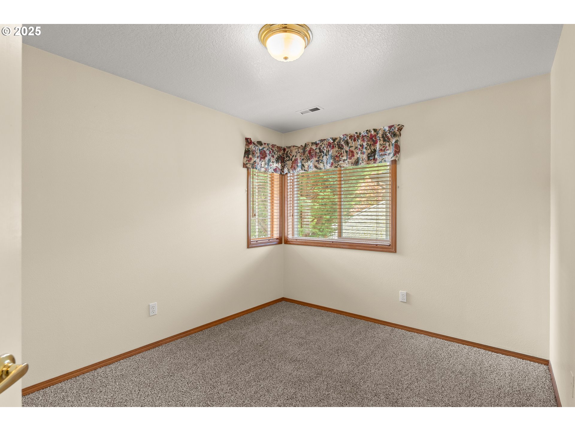 17490 SW STELLAR DR