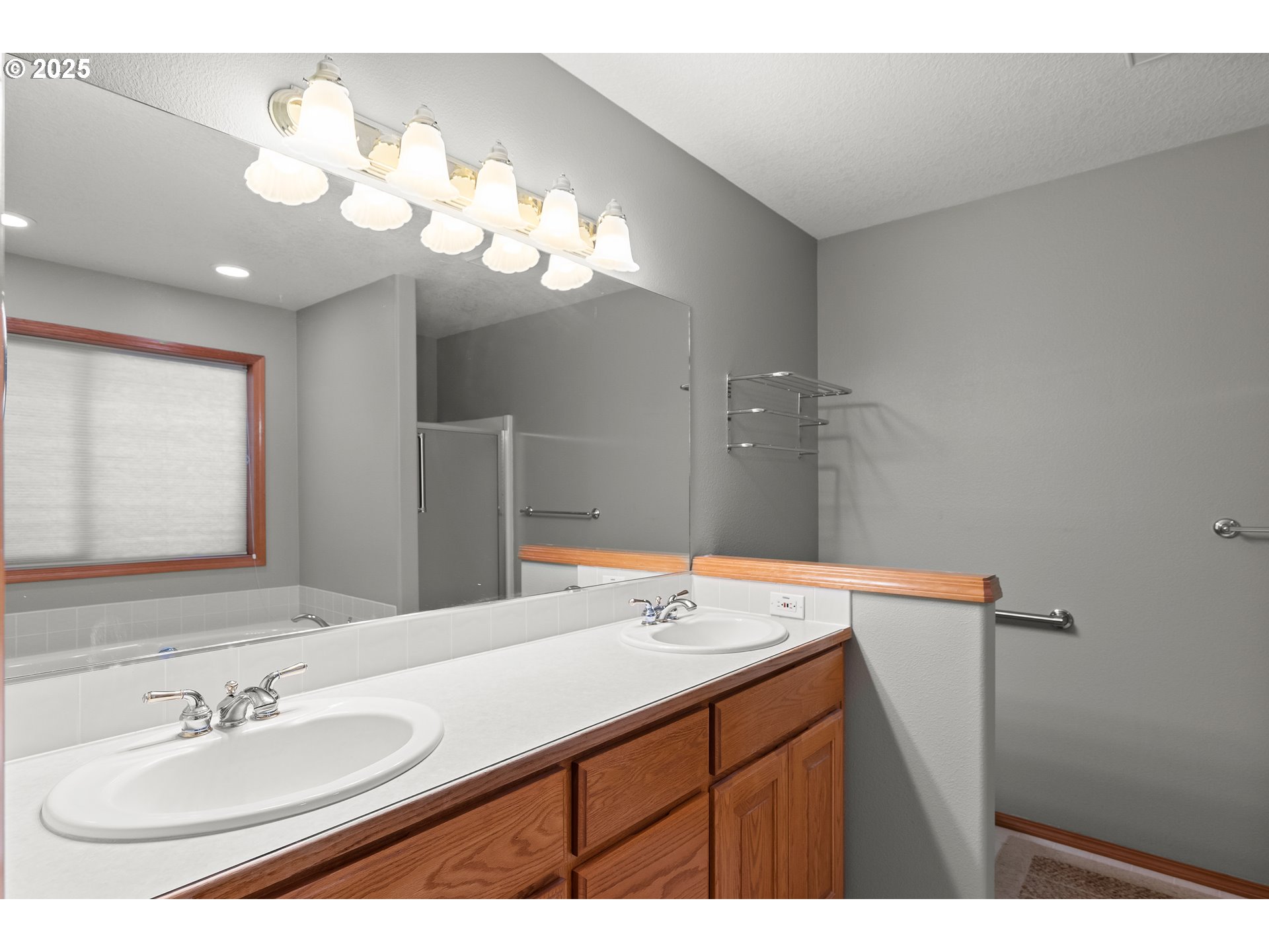 17490 SW STELLAR DR