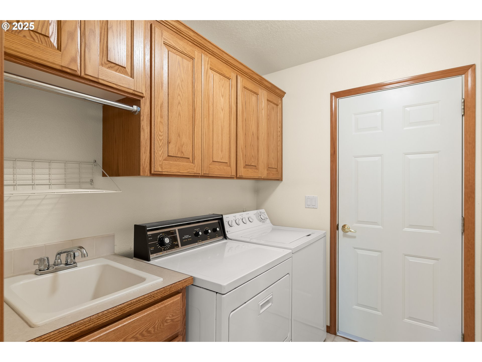 17490 SW STELLAR DR