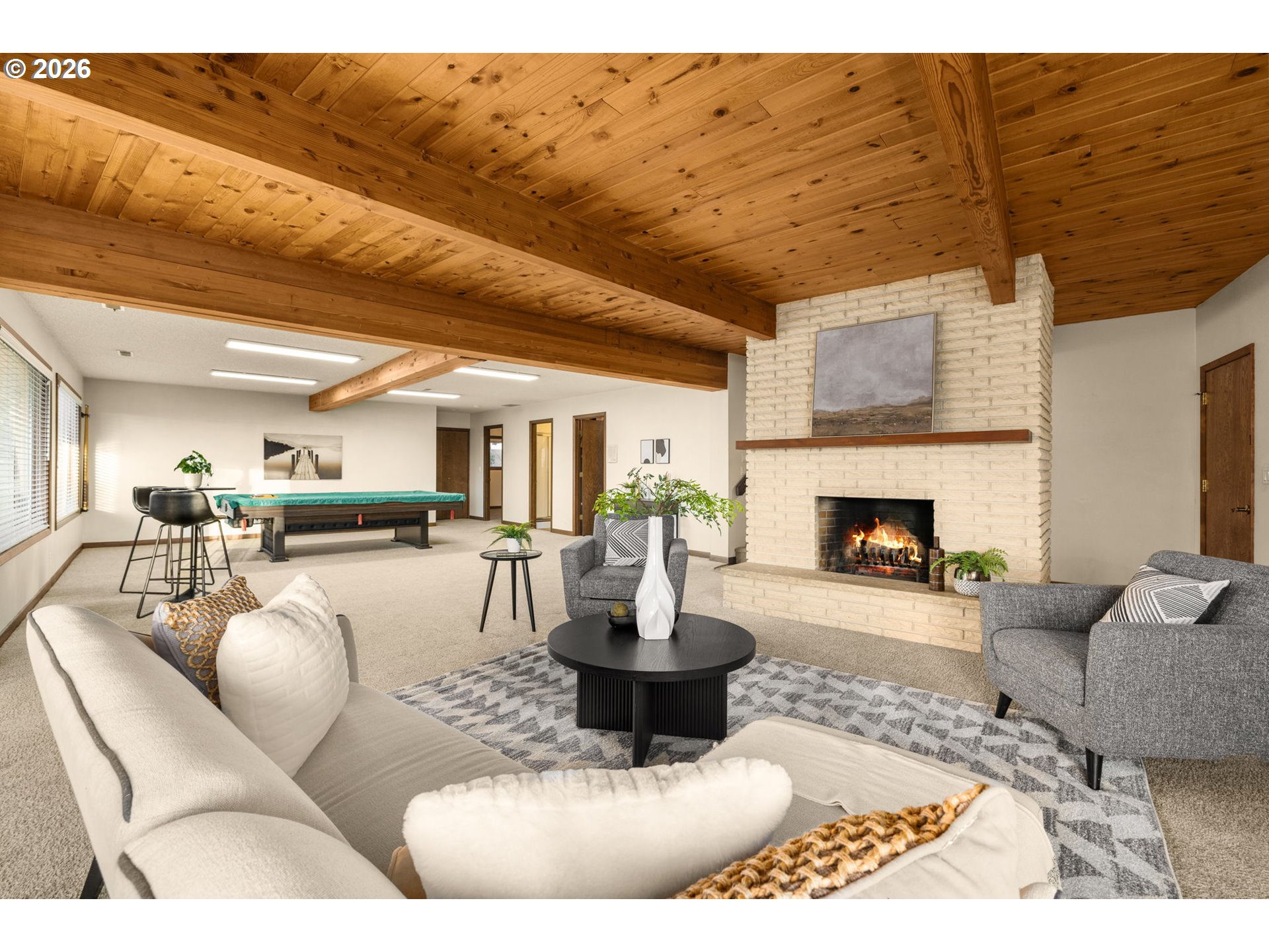 2369 PALISADES CREST DR