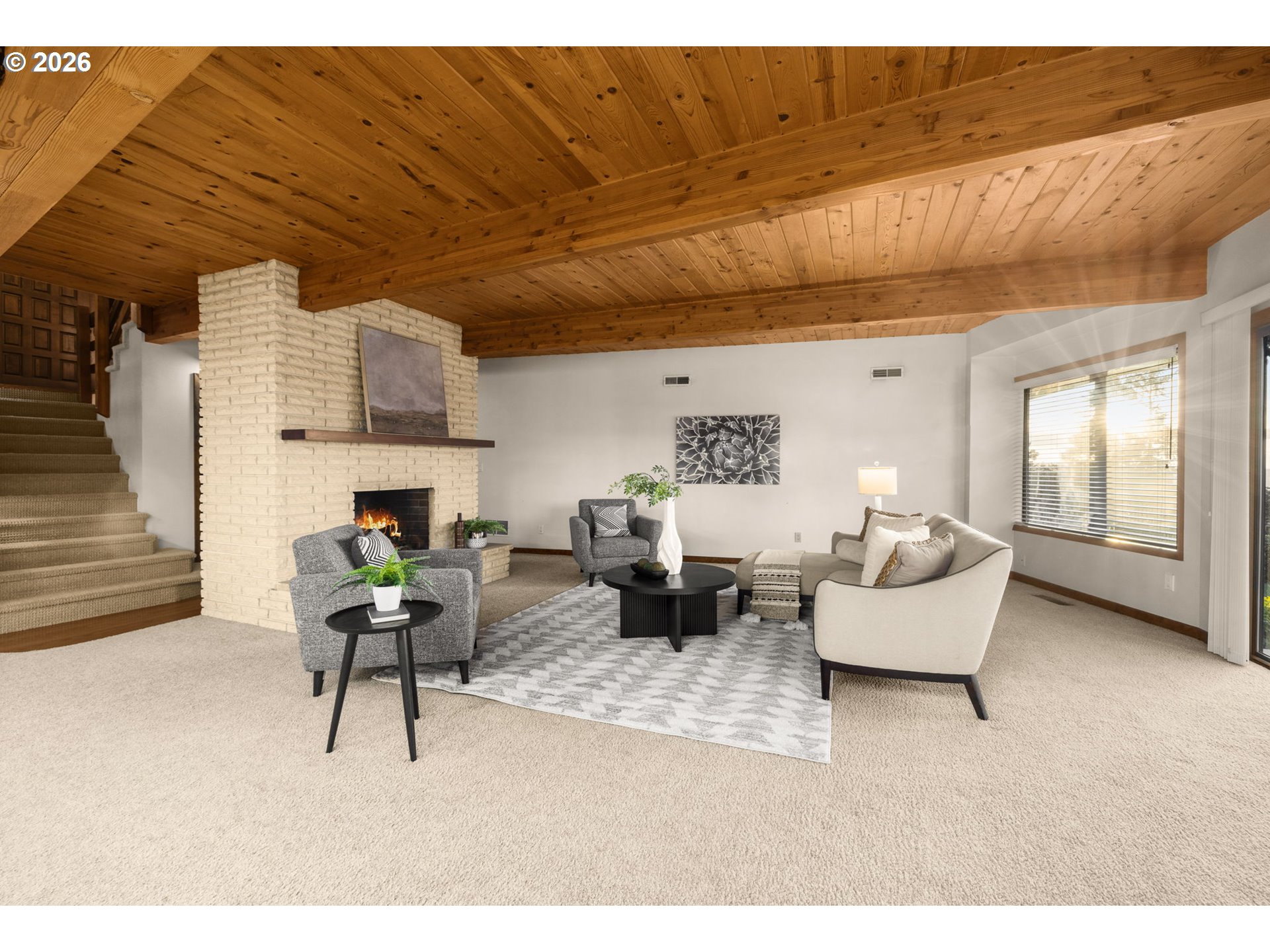 2369 PALISADES CREST DR