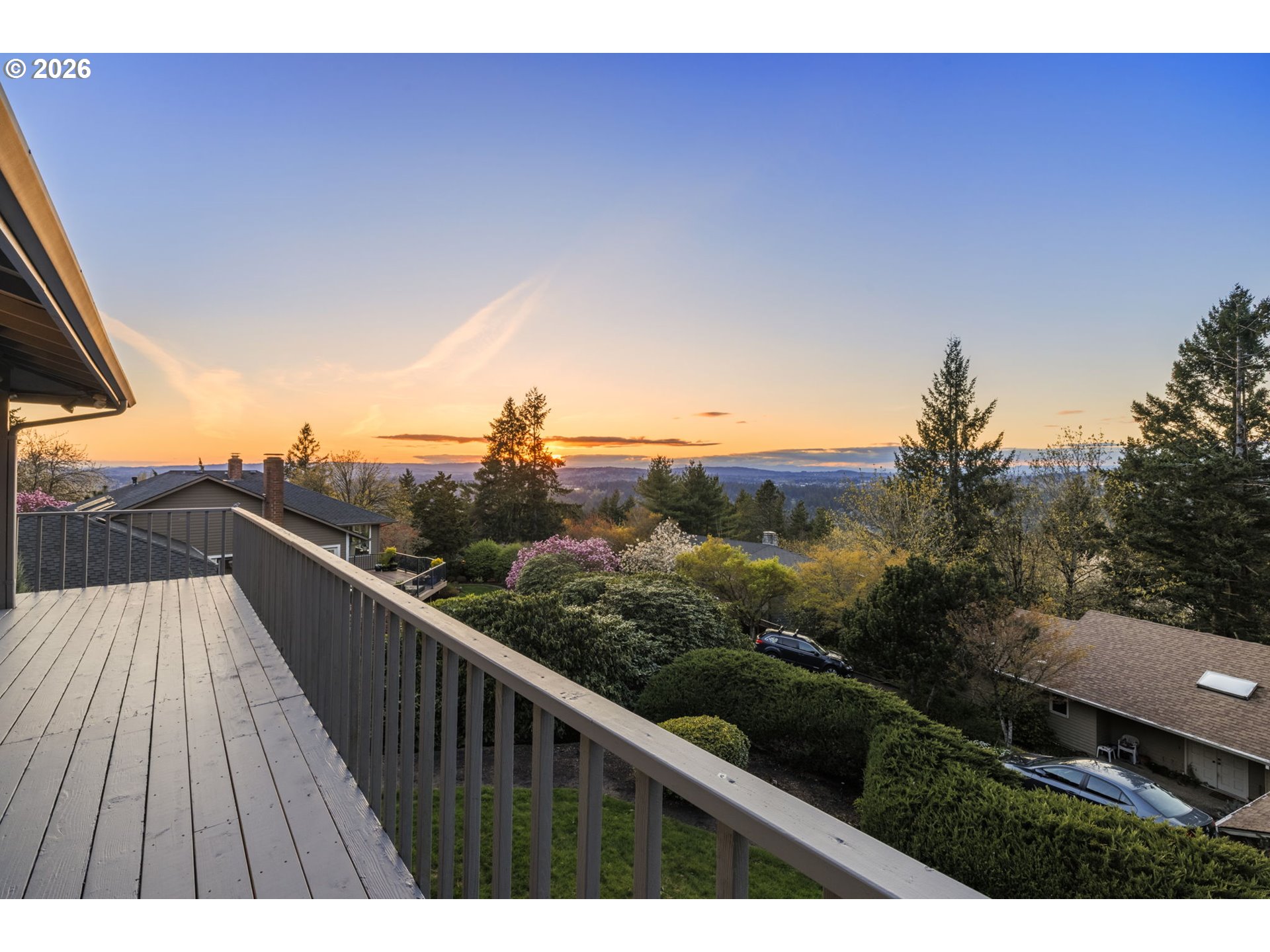 2369 PALISADES CREST DR