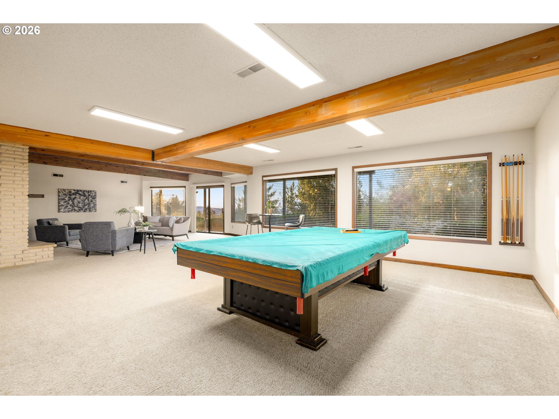 2369 PALISADES CREST DR