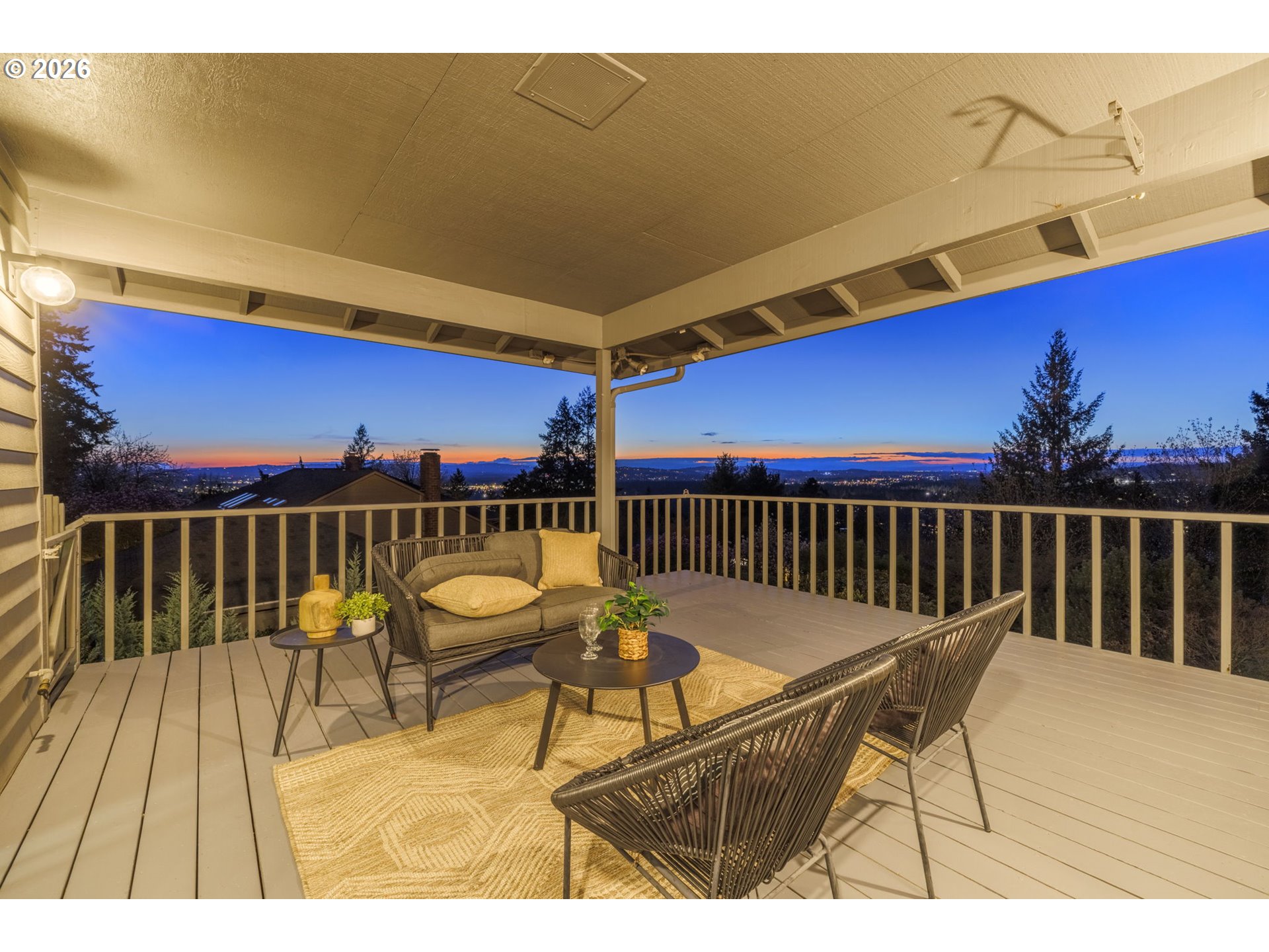 2369 PALISADES CREST DR