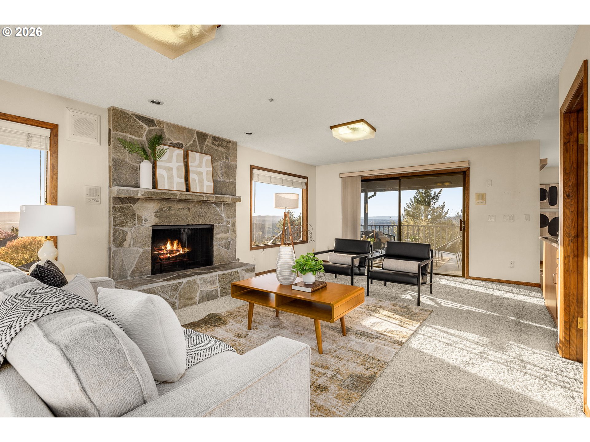 2369 PALISADES CREST DR